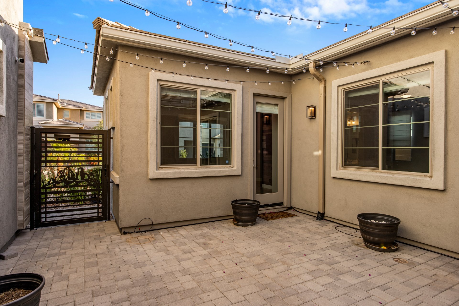 3020 E LOS GATOS Drive