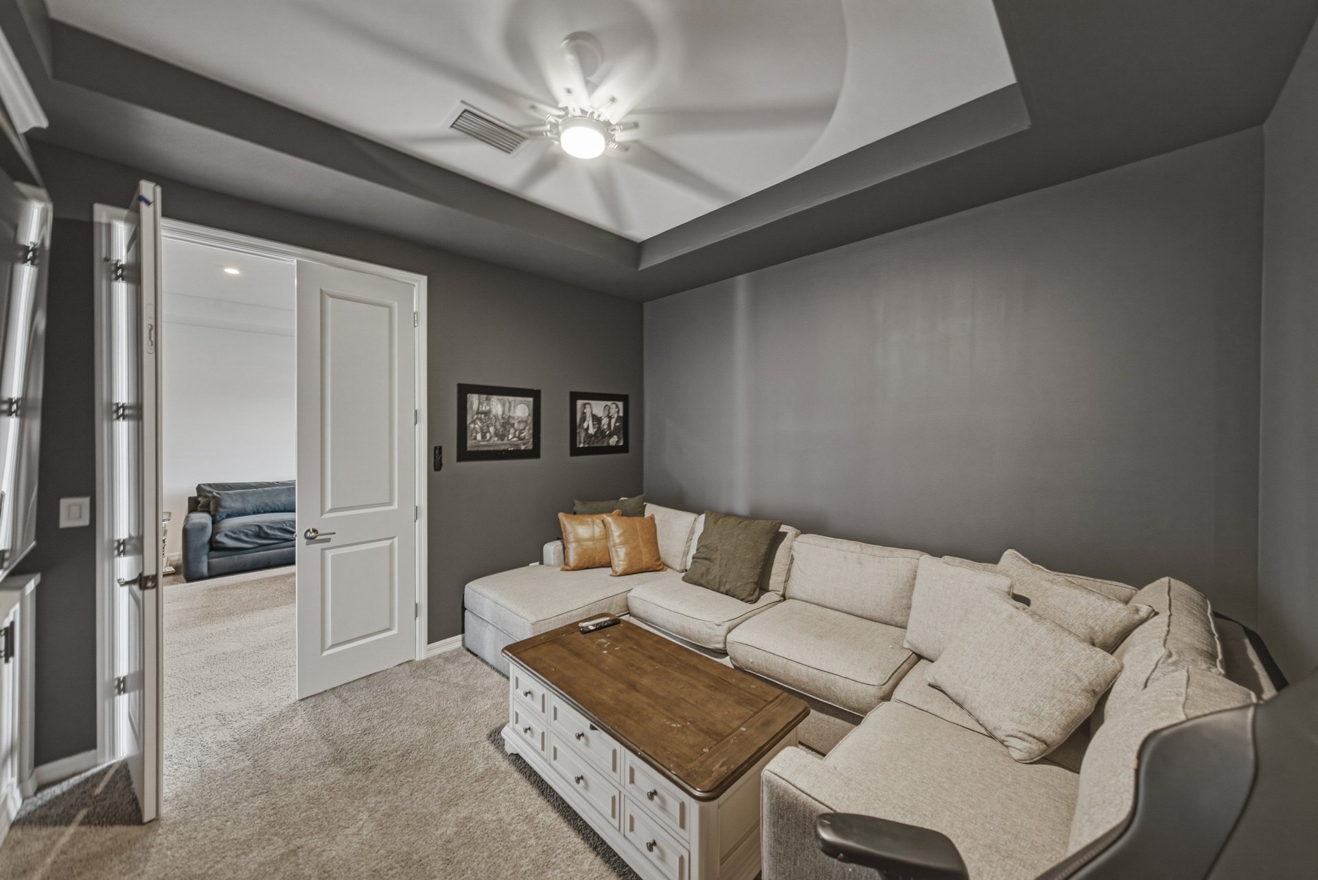 6978 BRADBURY CIR