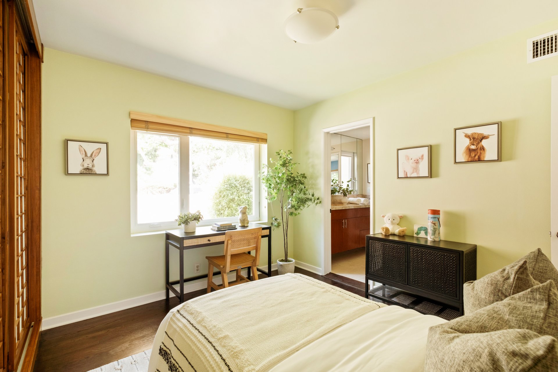 3588 Mandeville Canyon Rd, Brentwood