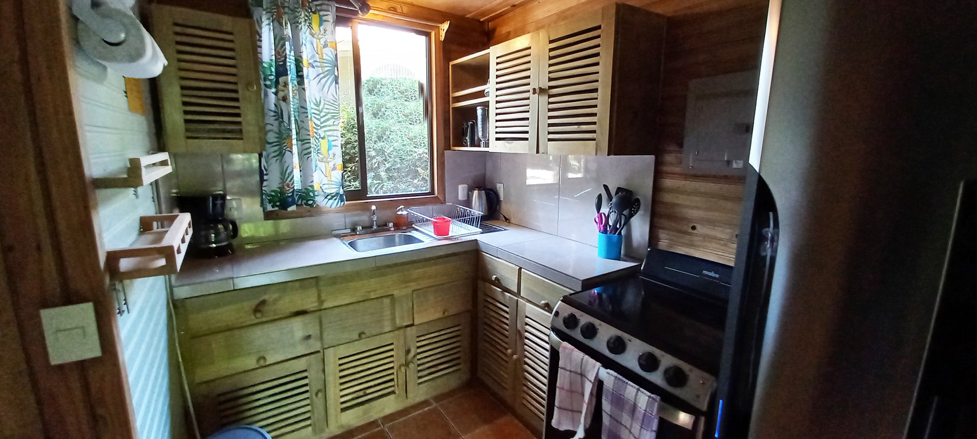 8 Cabinas with Swimming Pool on Lush Jungle Property | Uvita
