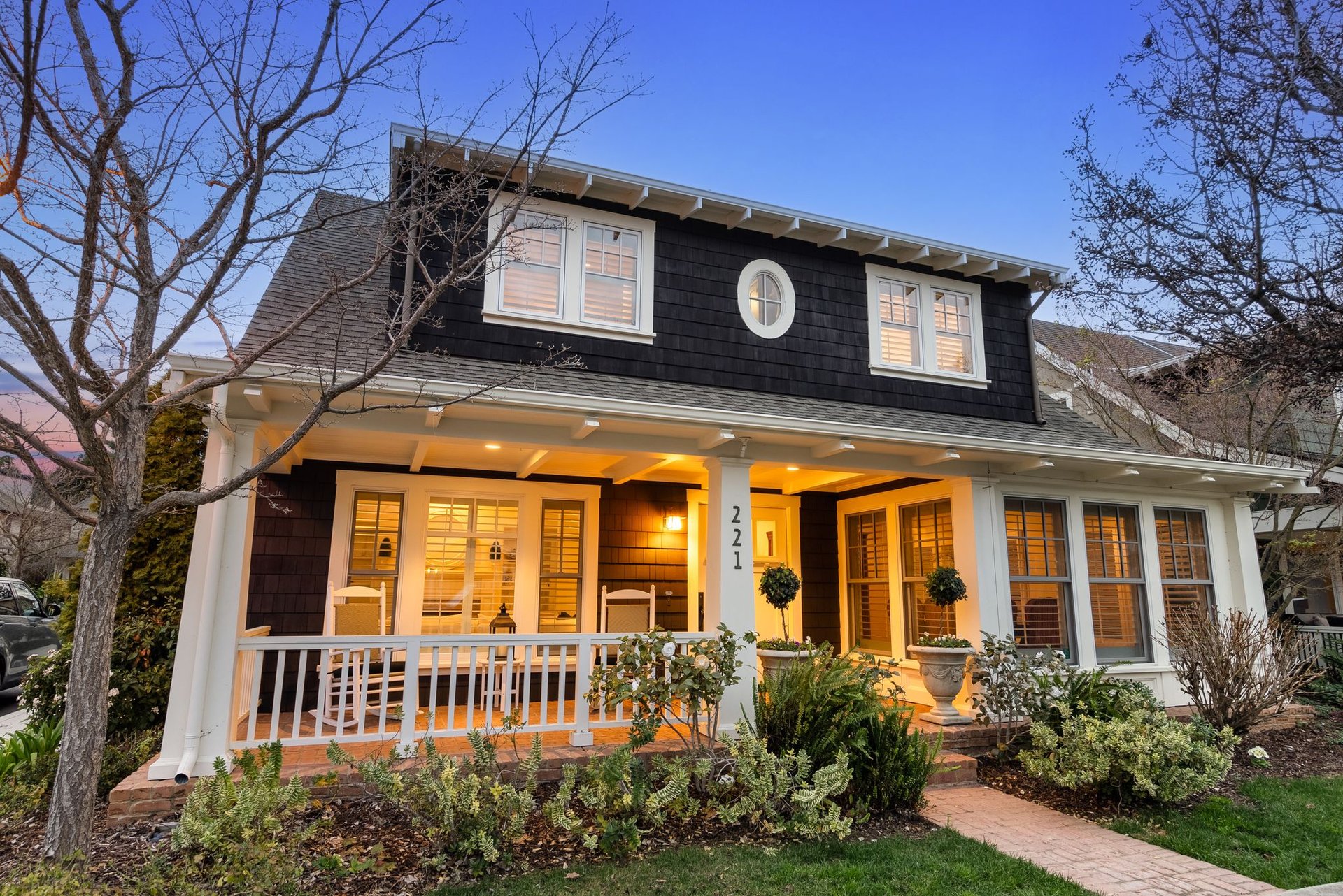 221 Caldwell Avenue