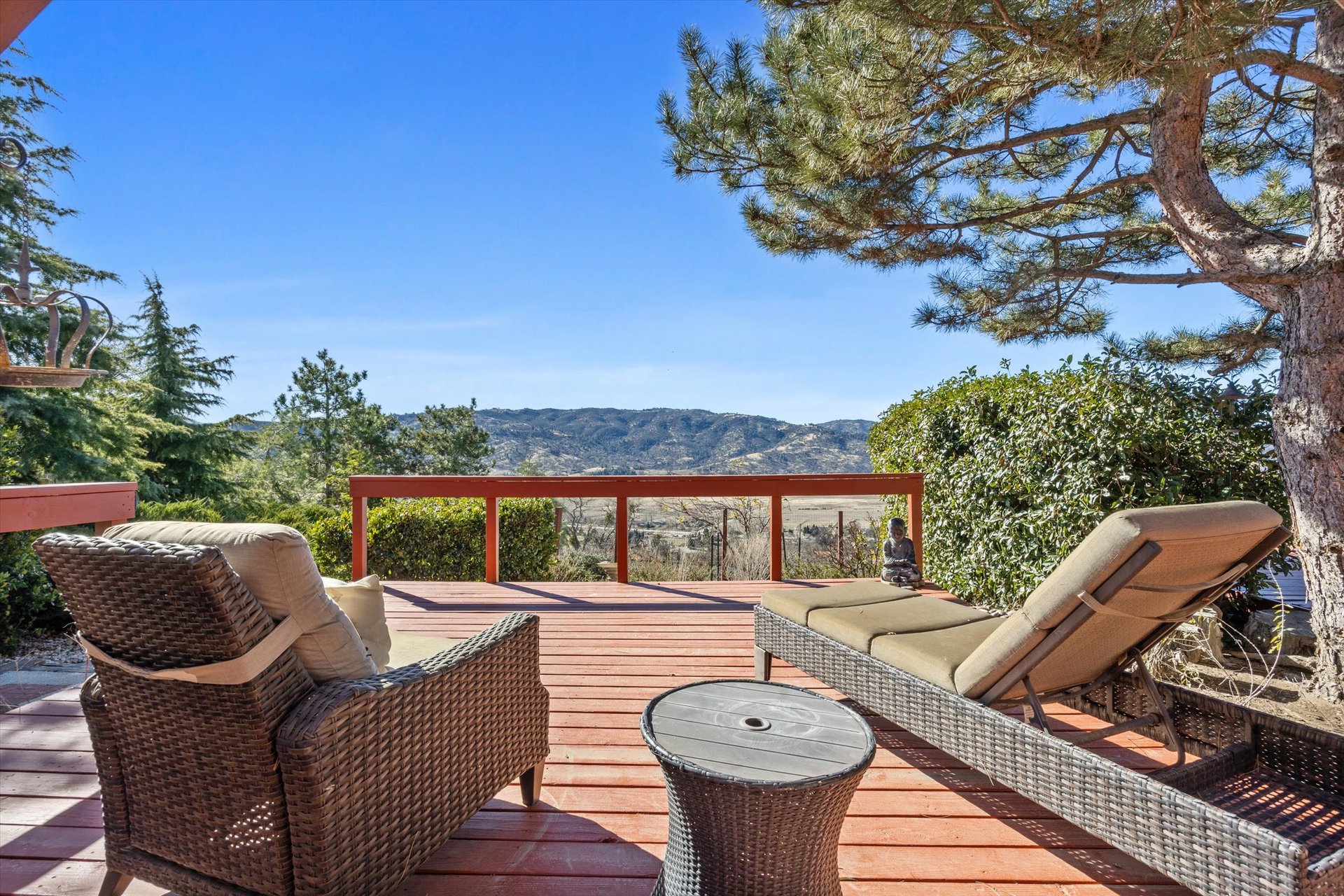 Find Peace, Privacy & Panoramic Views at 24120 Sorrel Court