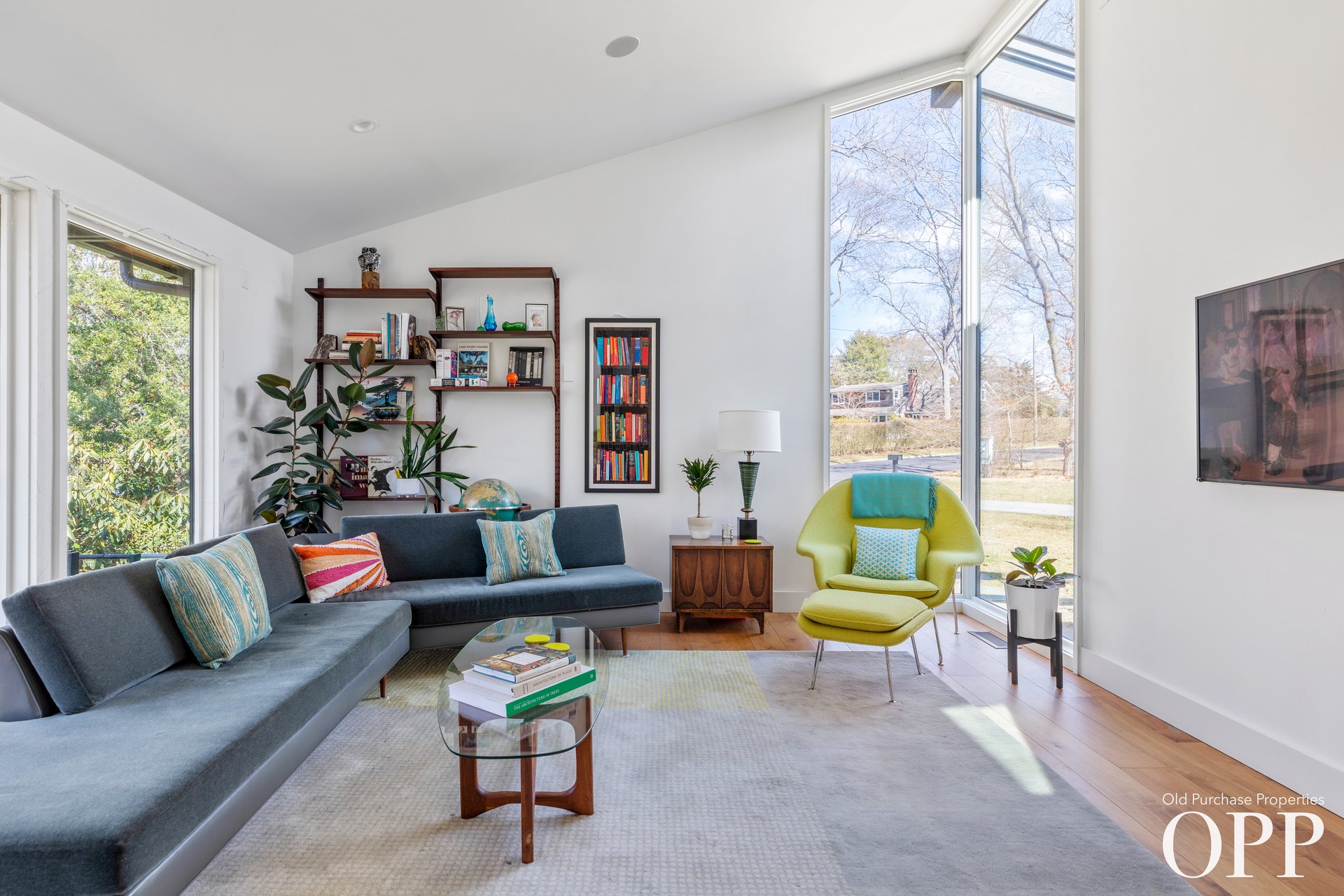 Mid-Century Modern Escape in South Bellport Village