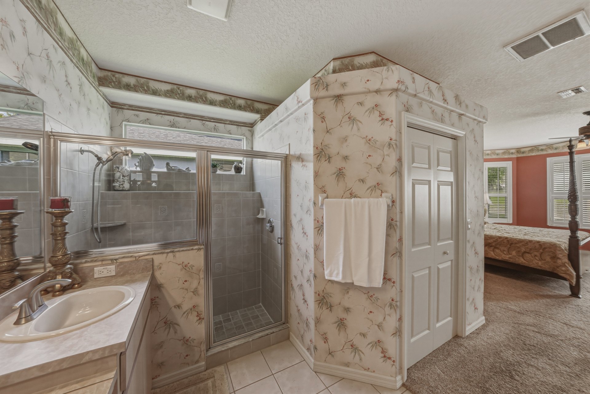 12410 WOODLANDS CIR