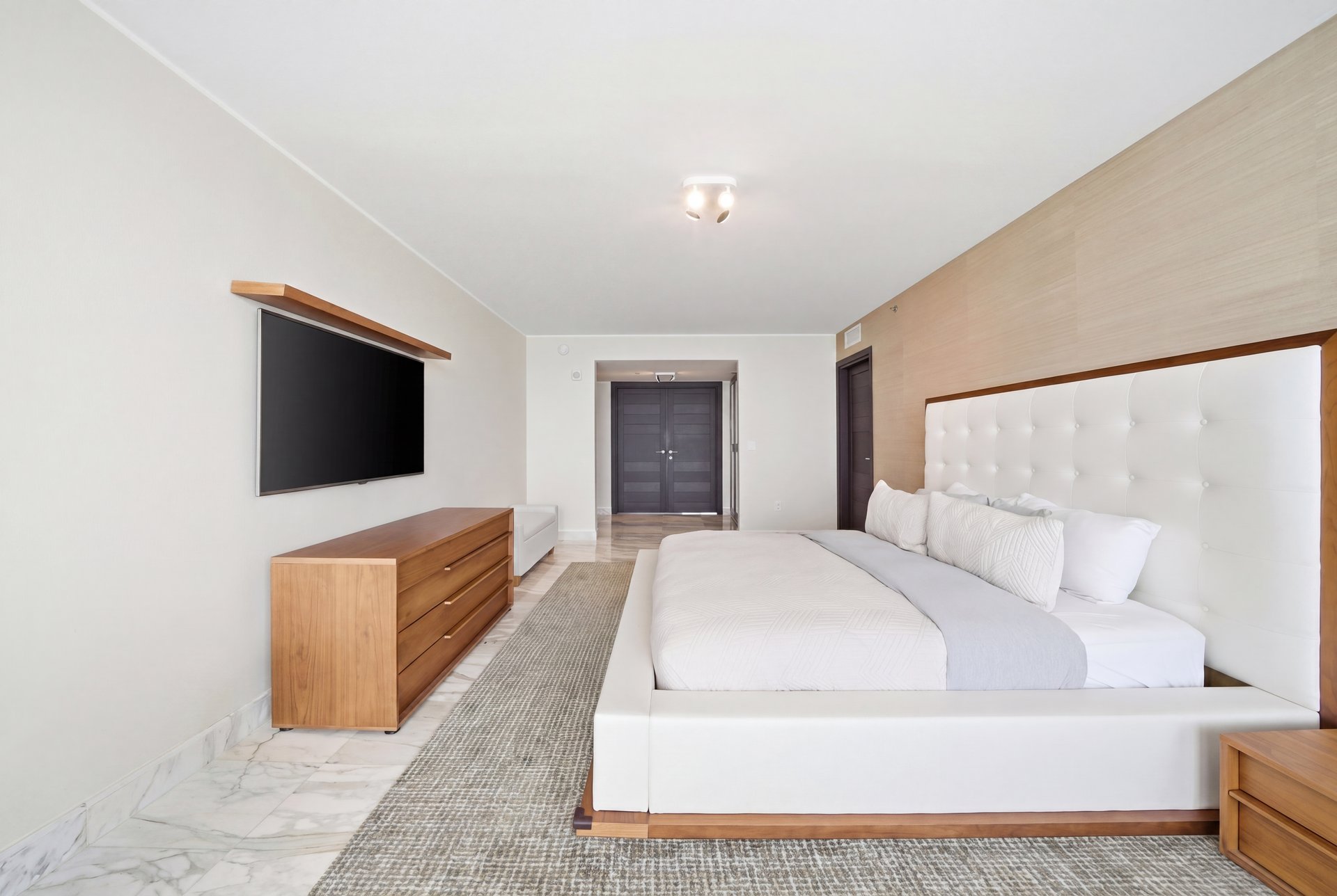 The Penthouse | Oceanfront, Reimagined