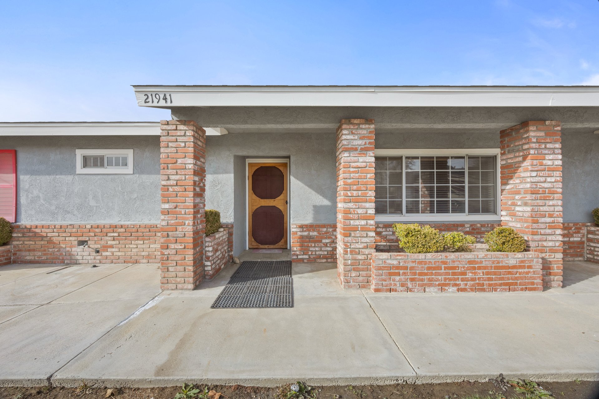 Charming Cul-de-Sac Home in East Golden Hills – 21941 Fig Court