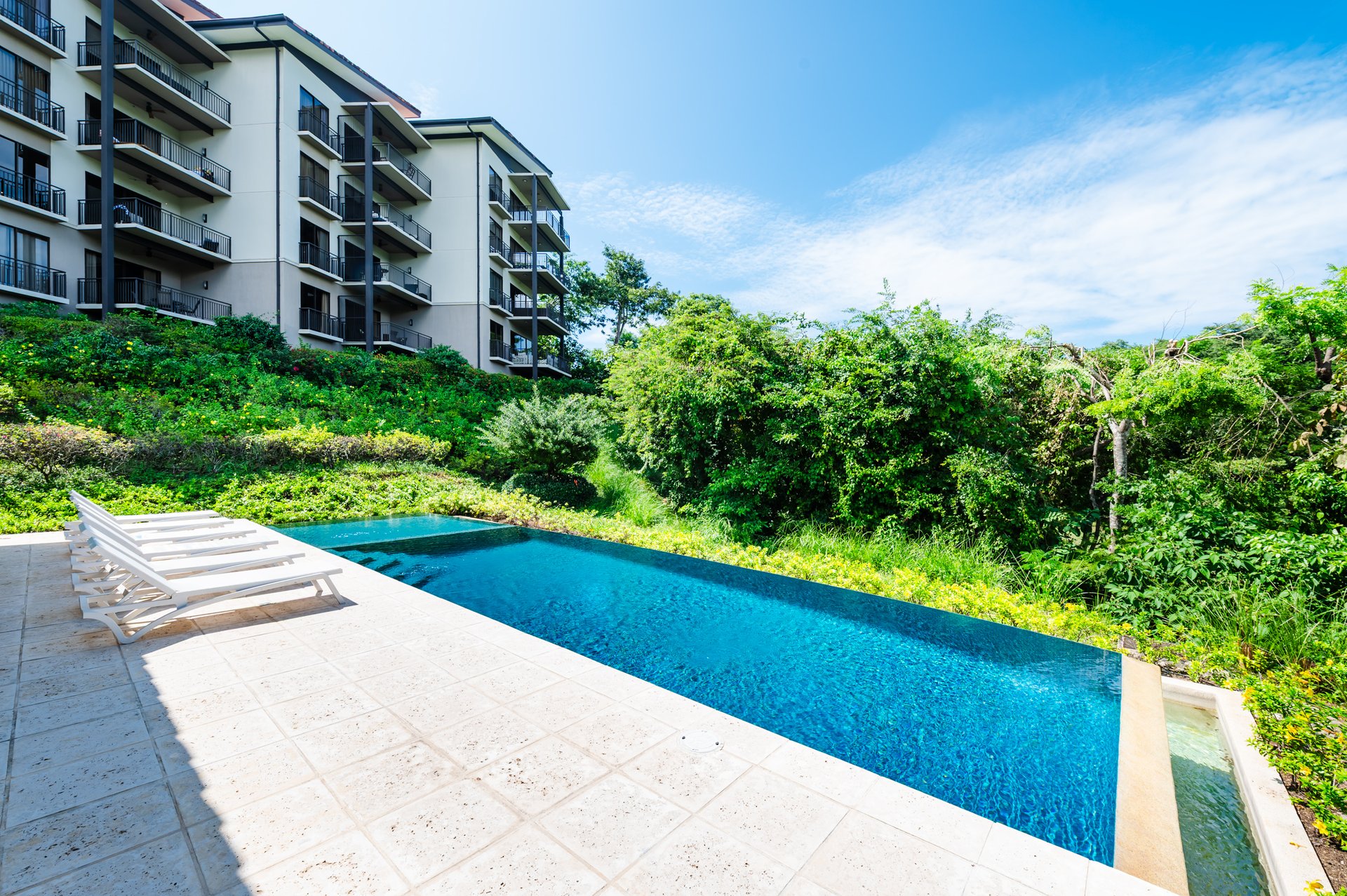 Roble Sabana #301 | Ocean-View Condo in Reserva Conchal