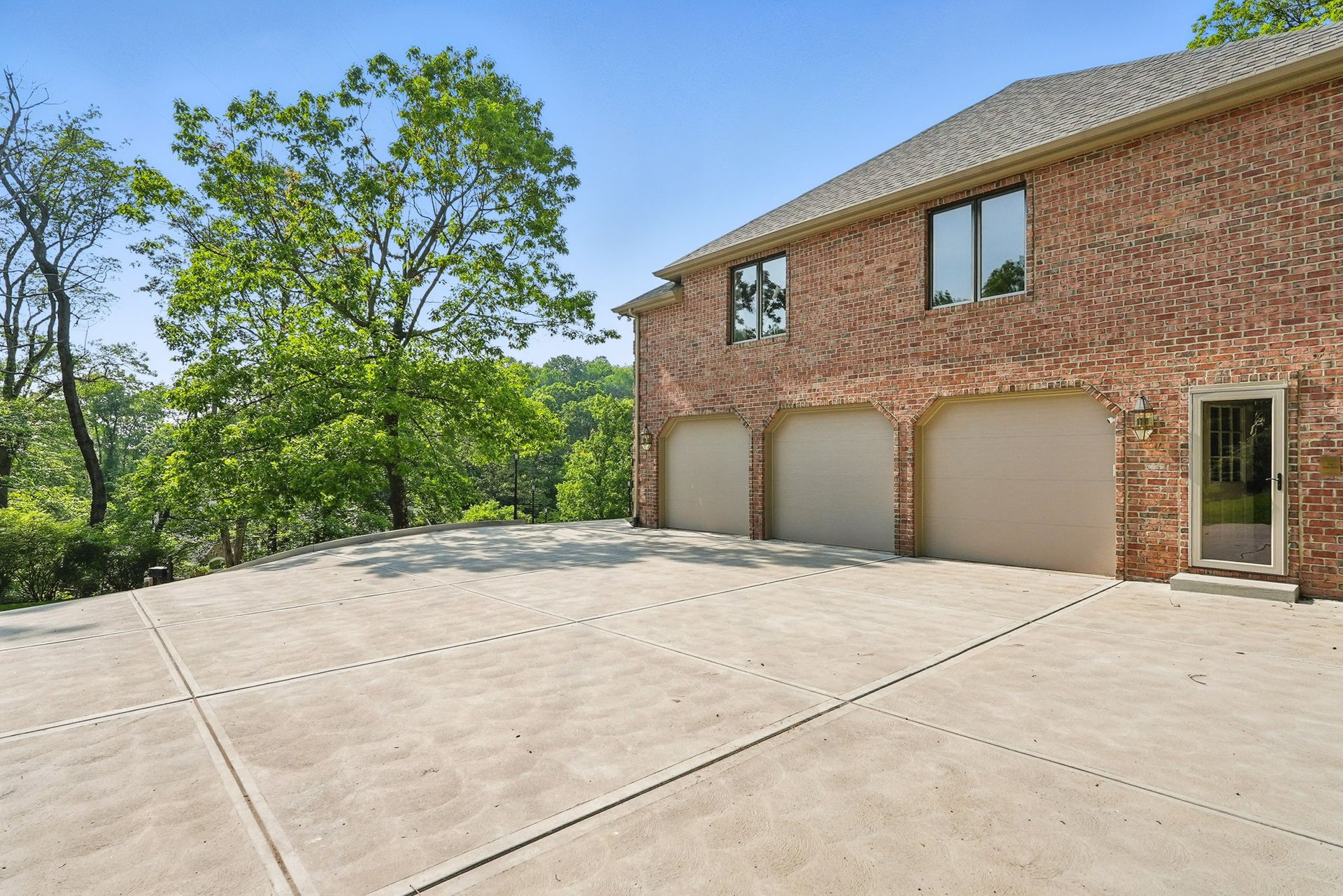 559 Normandy Ct