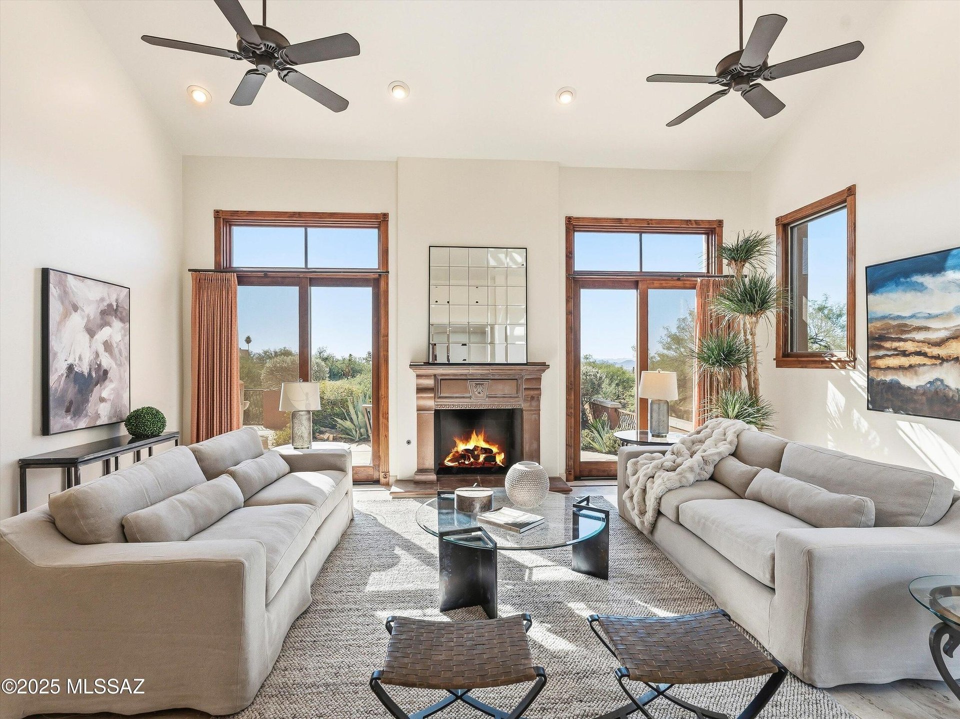 Luxury in Skyline Country Club Estates