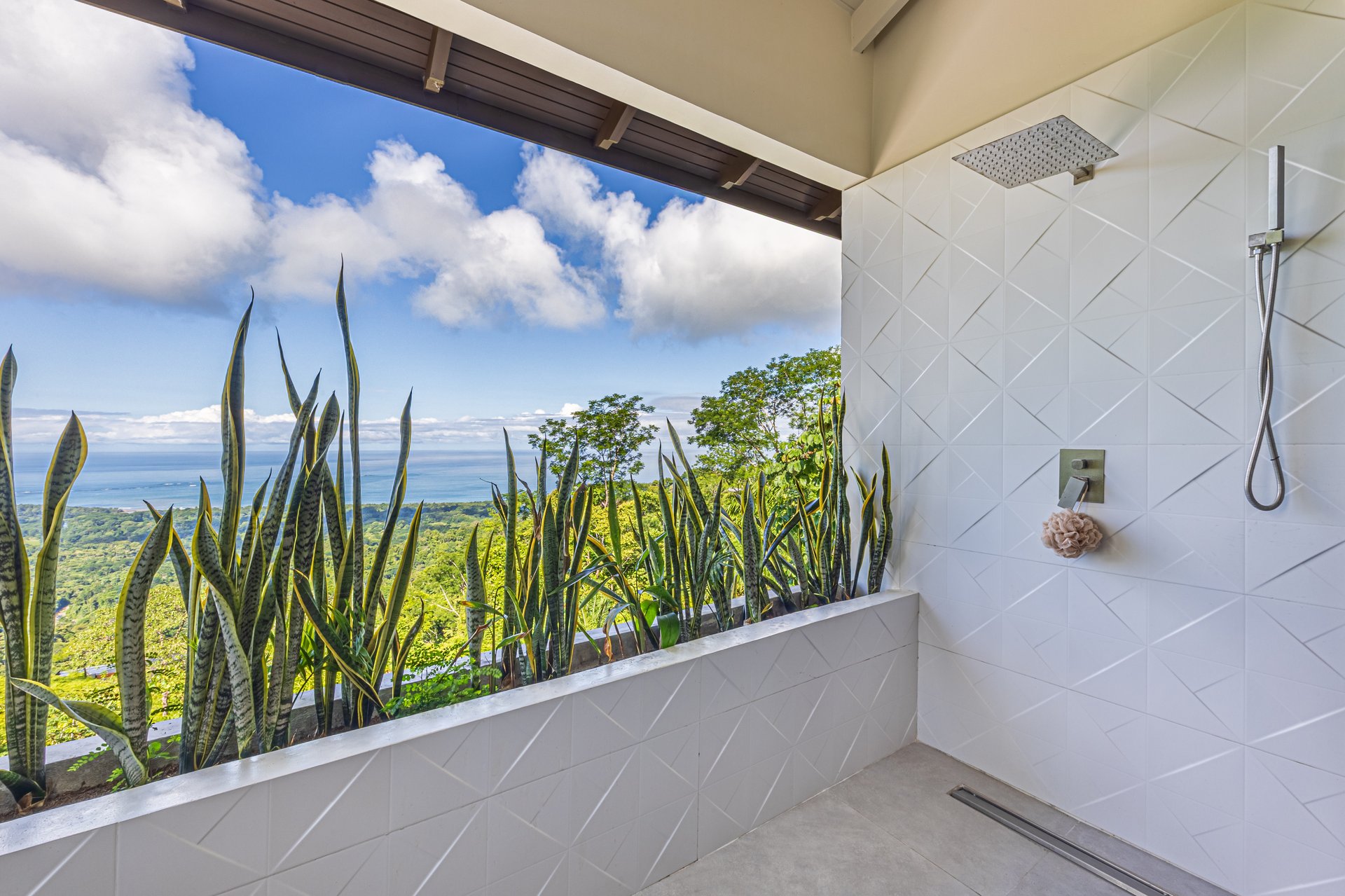 Luxury Best Ocean View Estate in Uvita