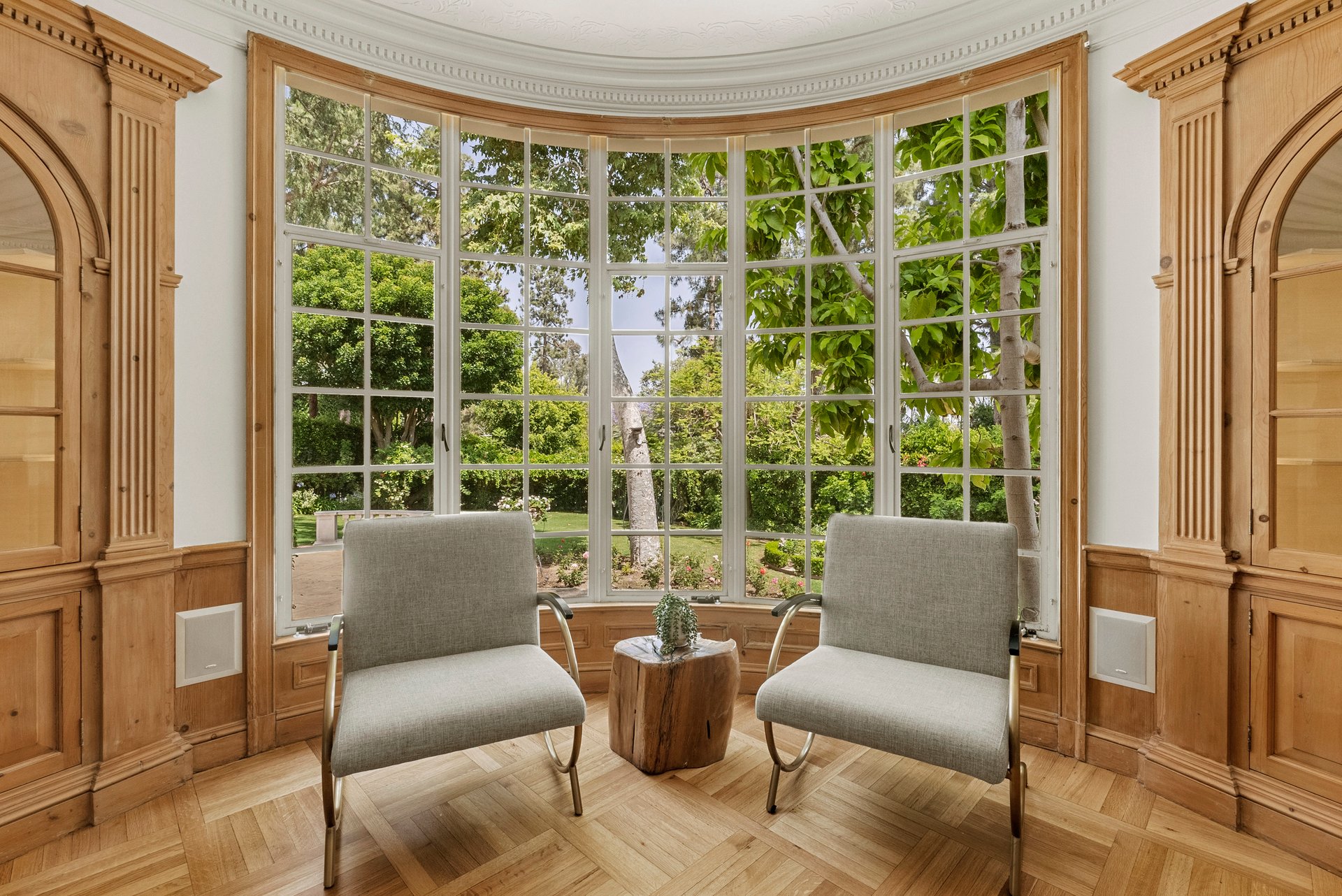1001 N Crescent Dr, Beverly Hills 