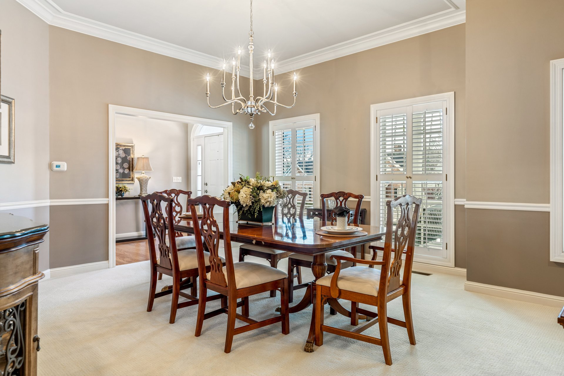 6 Whitmoor Court