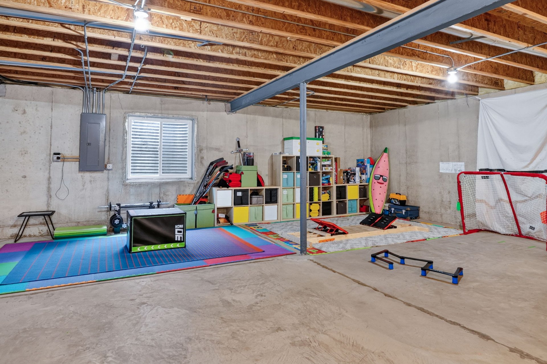 2817 Winton Court