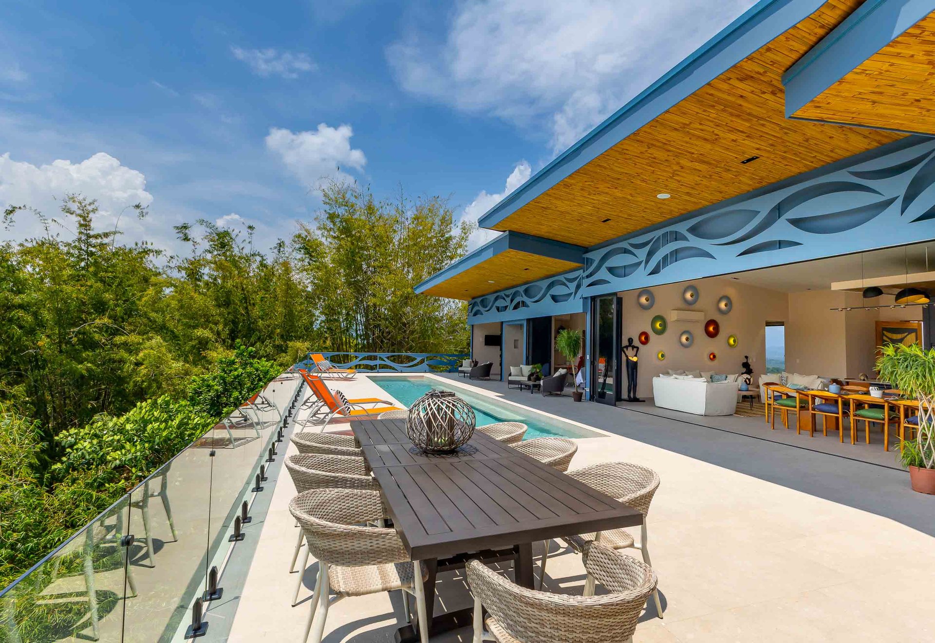 Private Gated Community Modern Luxury Villa Near Marina