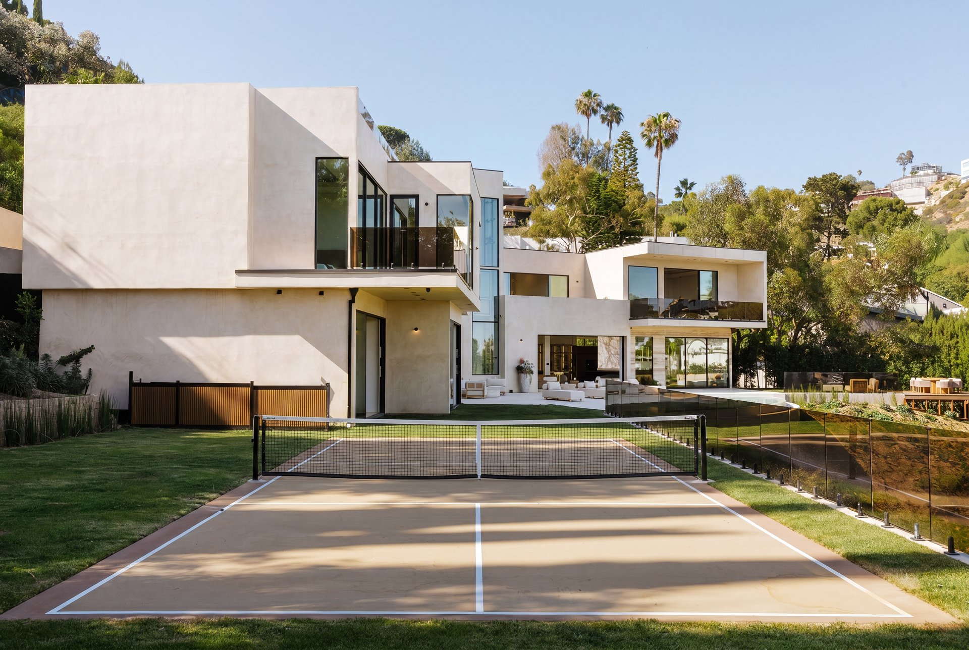 9262 Thrush Way, Hollywood Hills