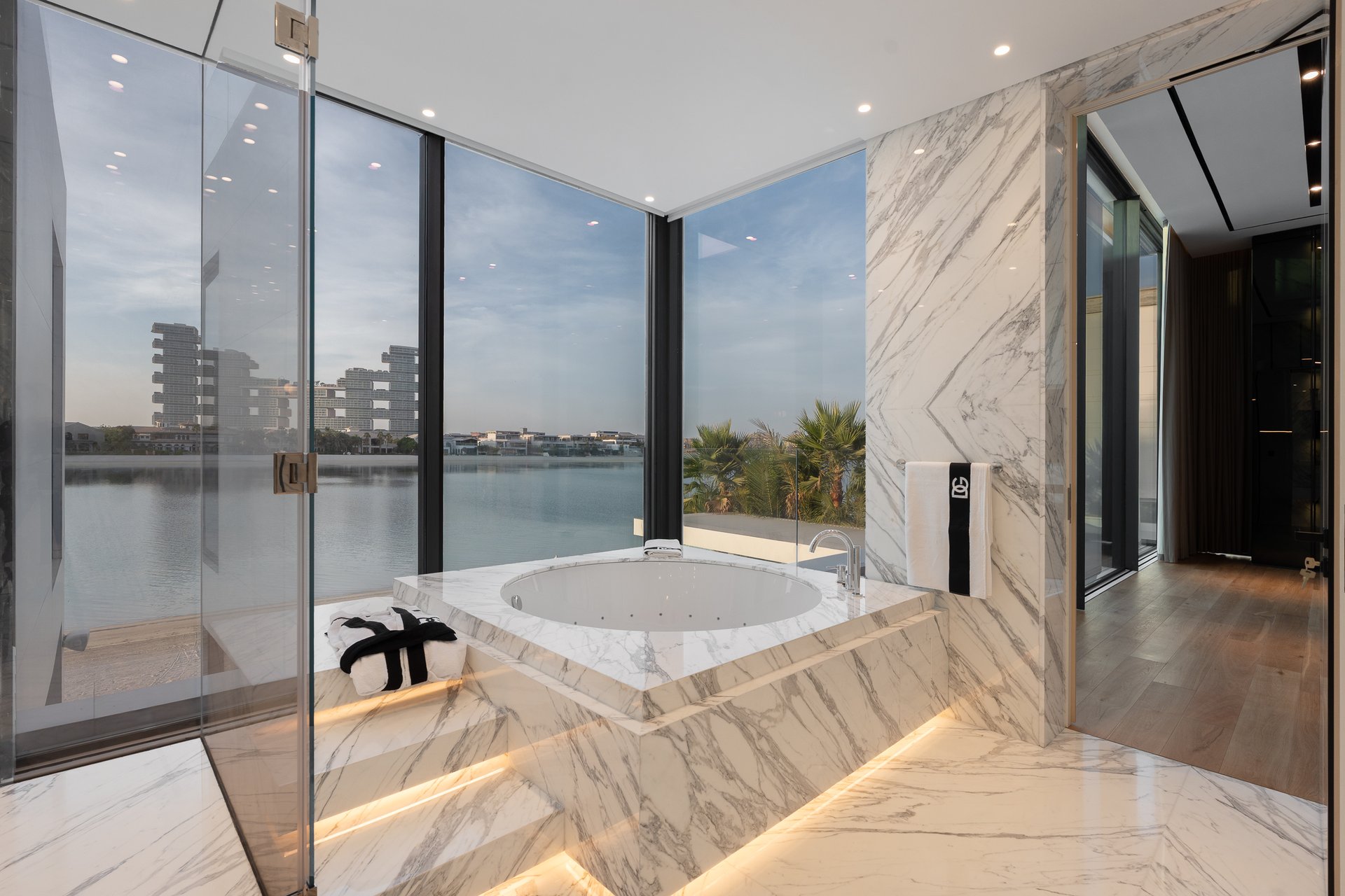 Palm Jumeirah Mansion
