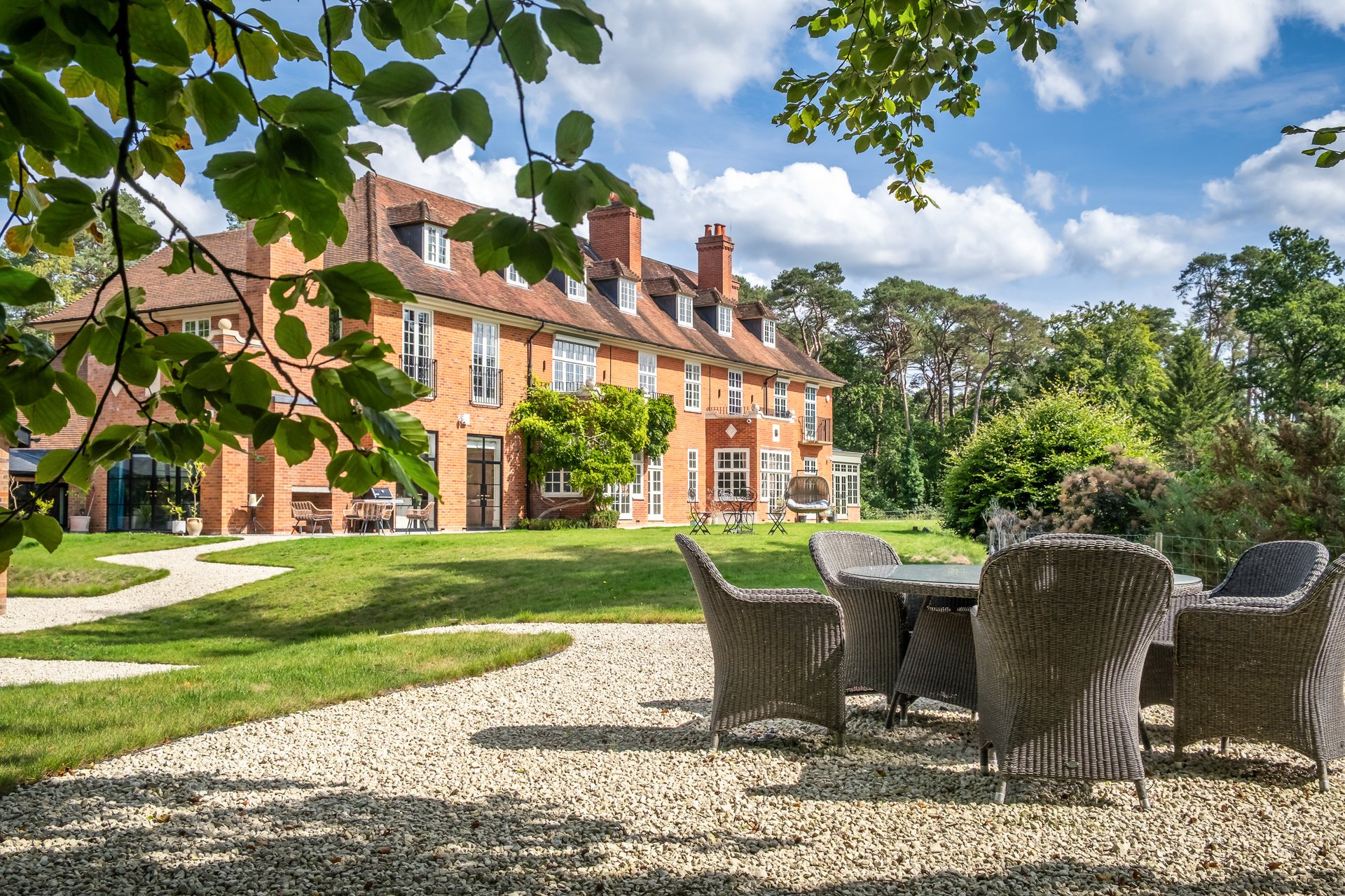 Frensham Park Manor