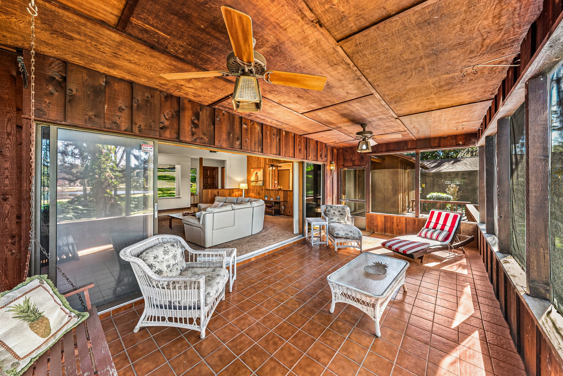 11045 FORT KING RD