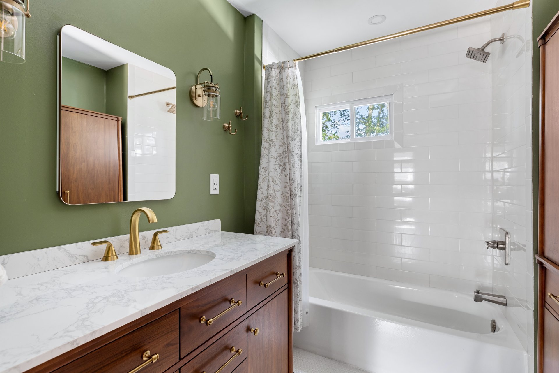 Updated 3-Bedroom Colonial