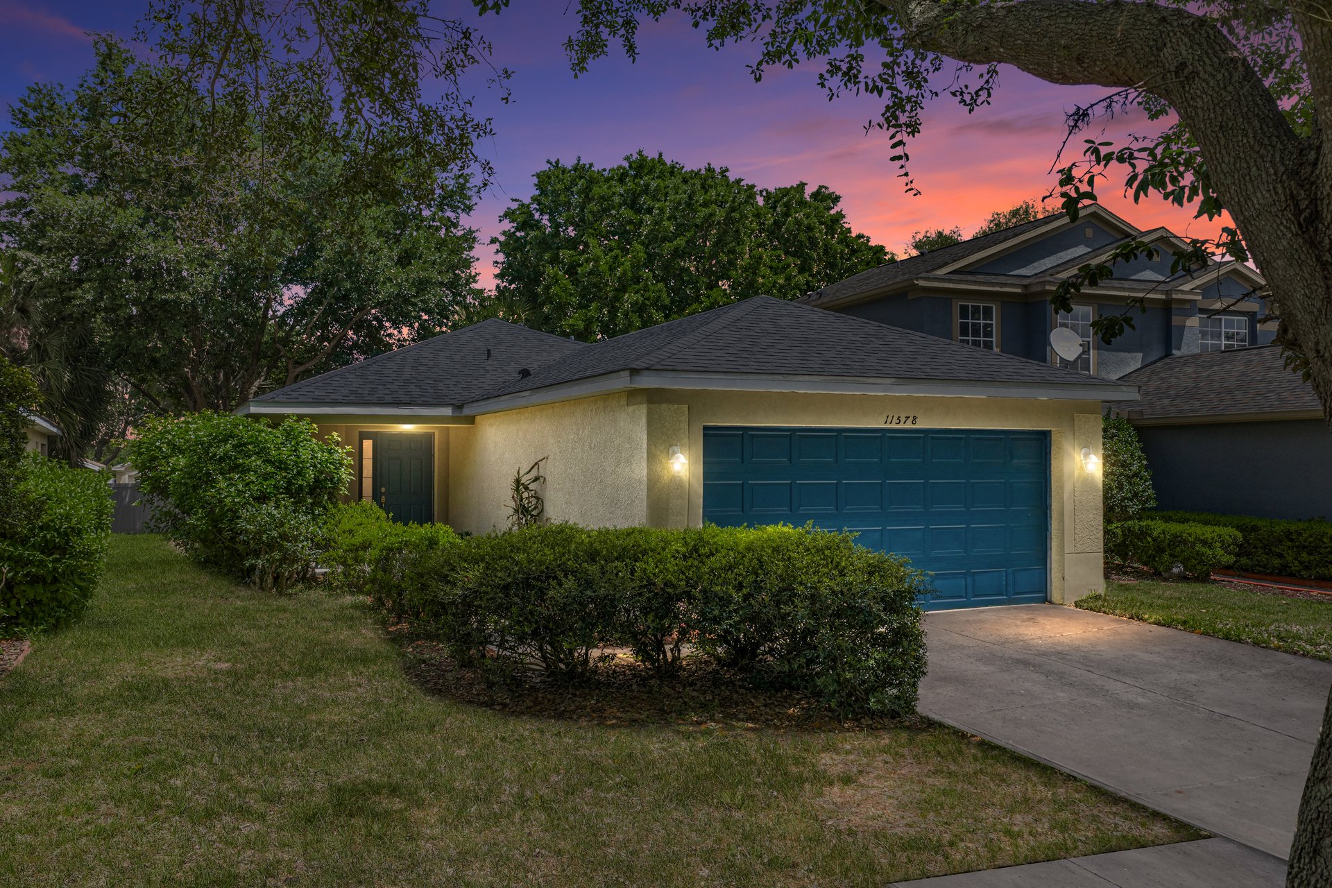 11578 HAMMOCKS GLADE DR