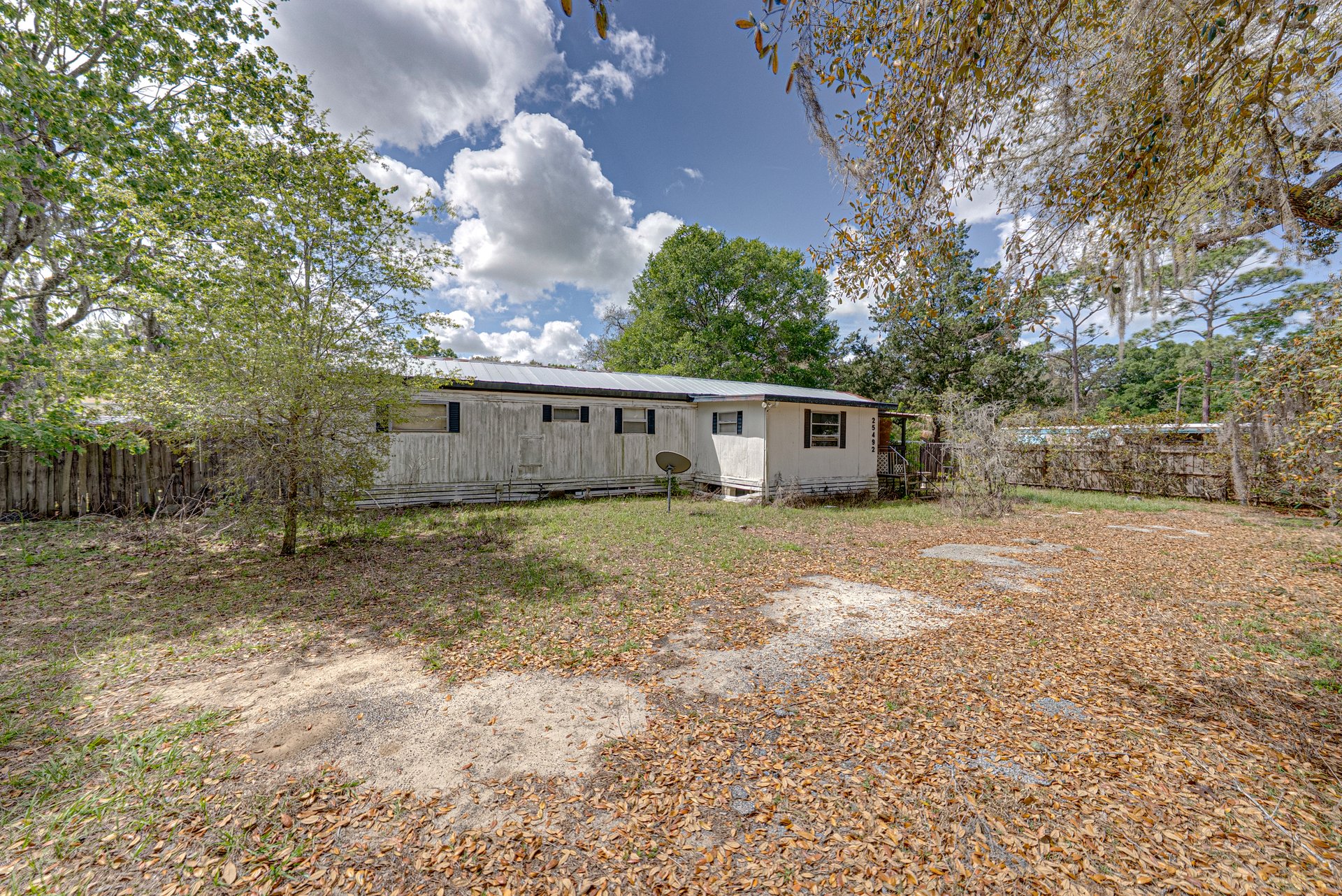 25492 HEBRON ST
