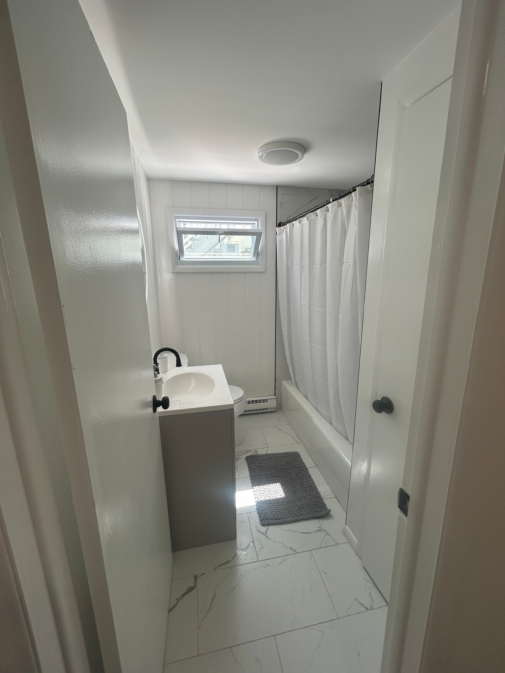 242 W 14th St. (downstairs unit) 