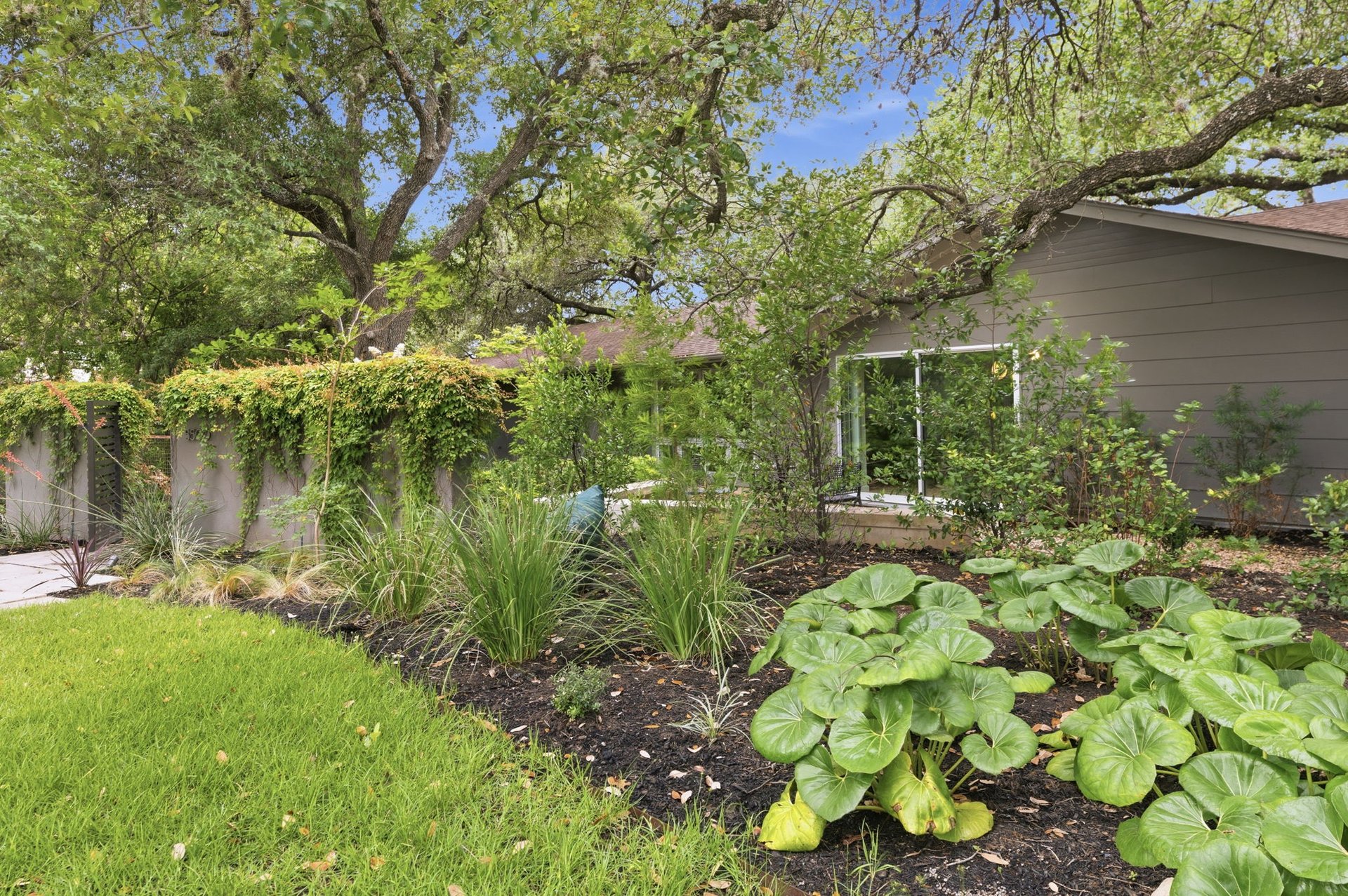 Midcentury Modern Creekside Retreat