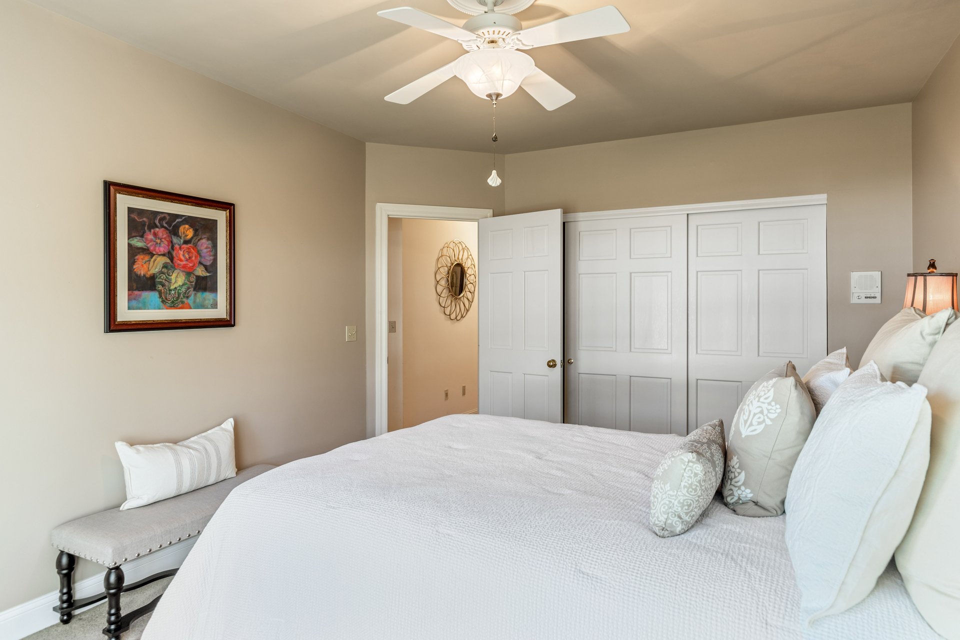 6 Whitmoor Court