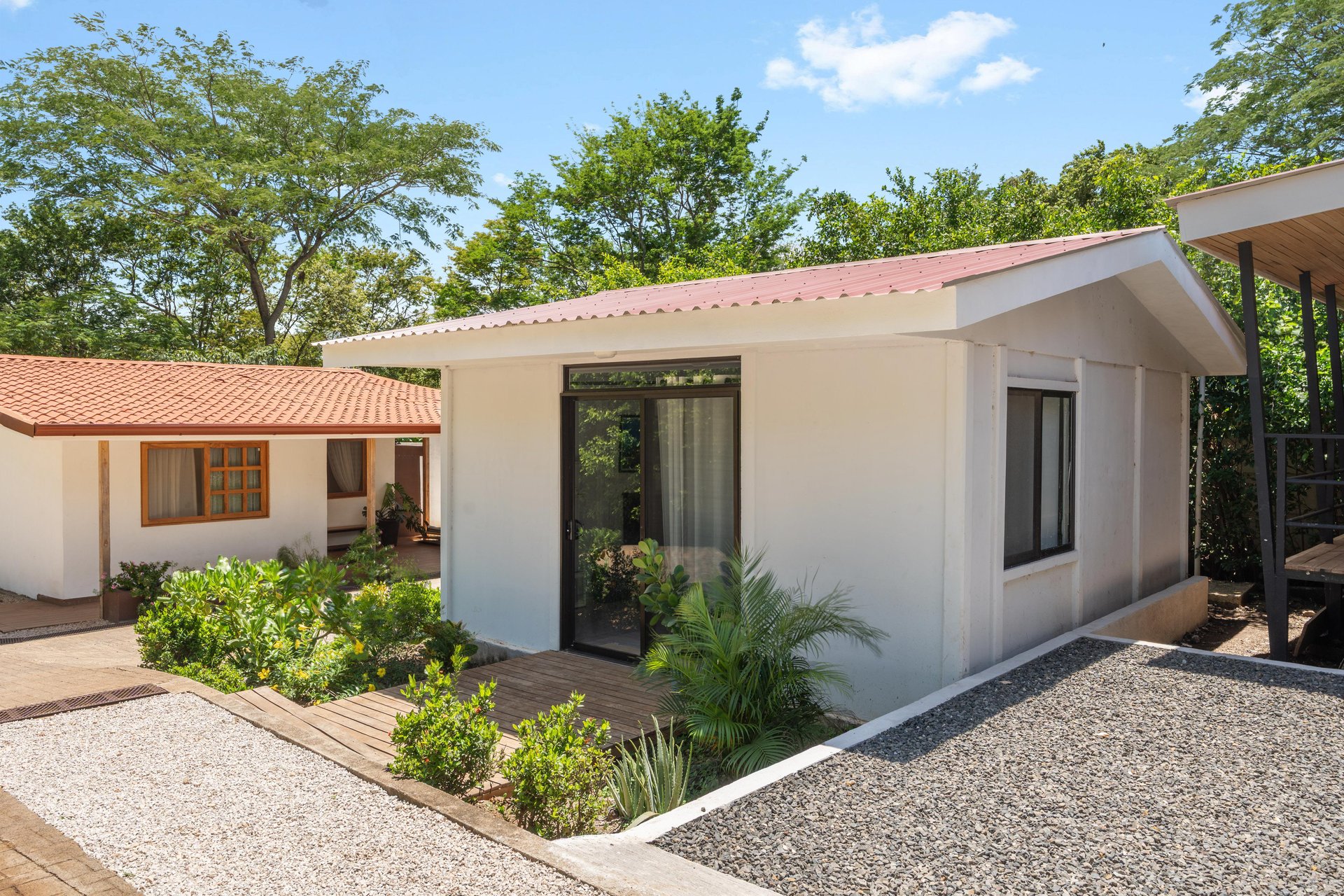 Multi-Home Property | Versatile Estate Near Playa Avellanas