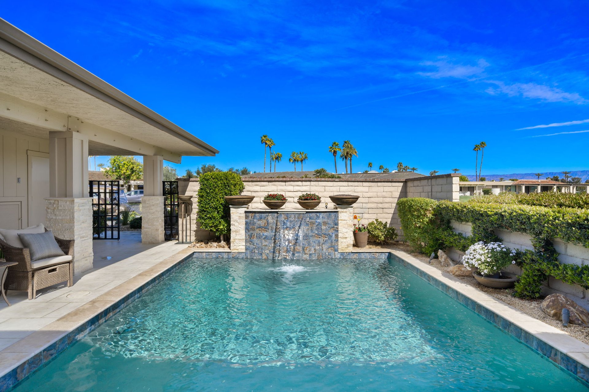 5 Radcliff Court