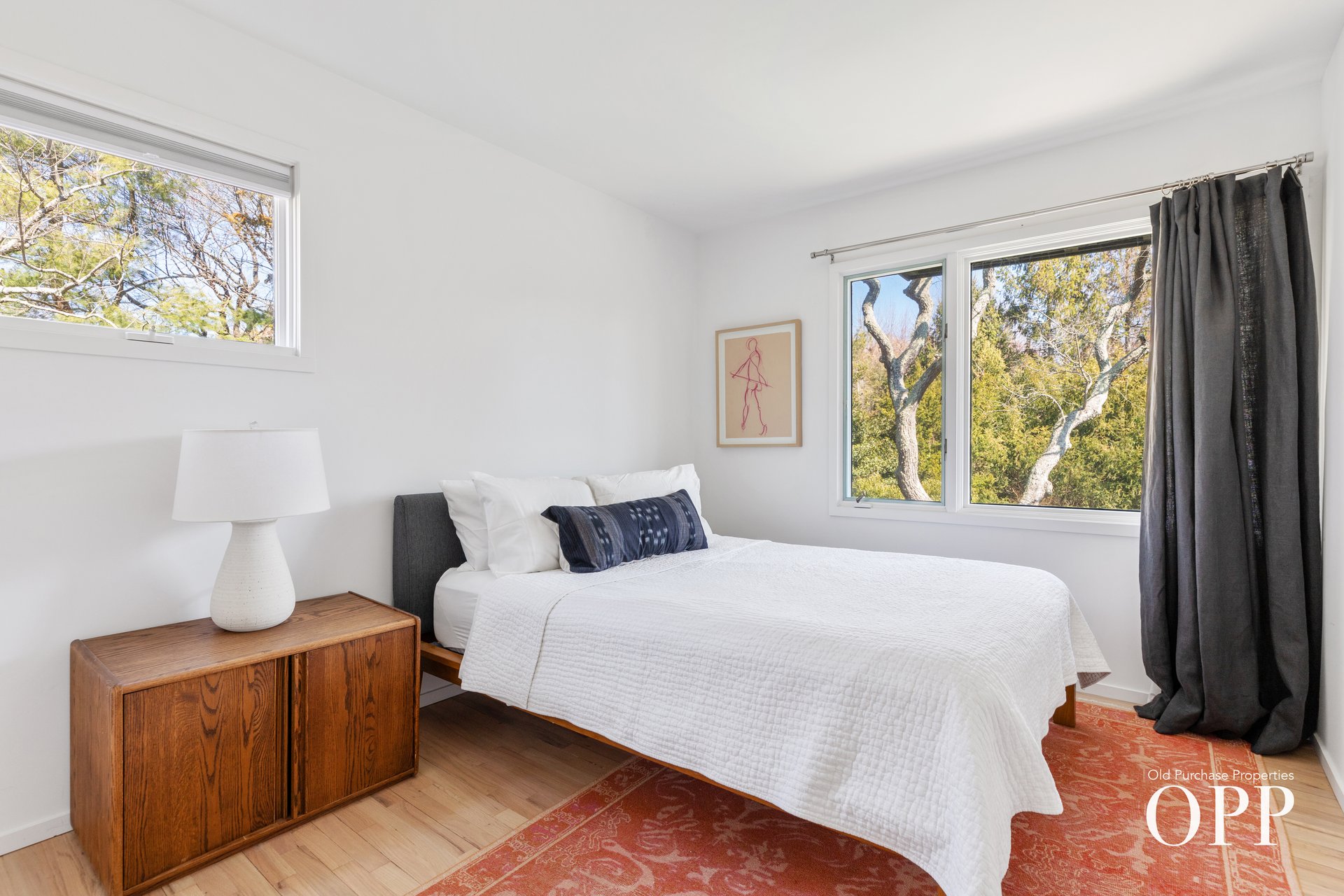 A MODERN RETREAT IN PRIME LOCATION
