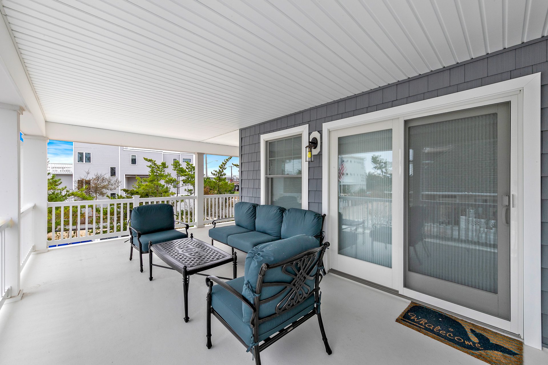 1123 A Long Beach Blvd