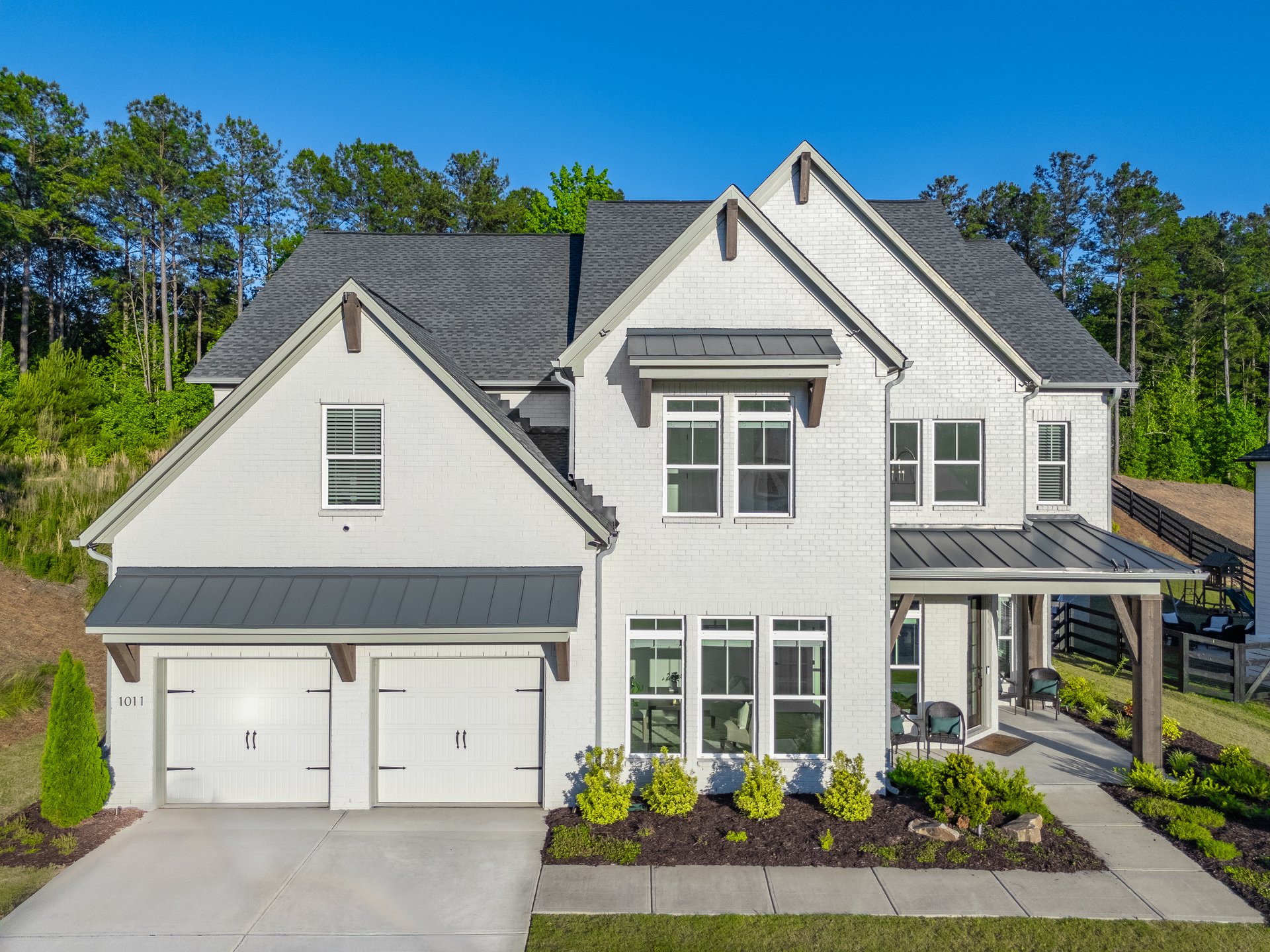 1011 Ridgeview Road