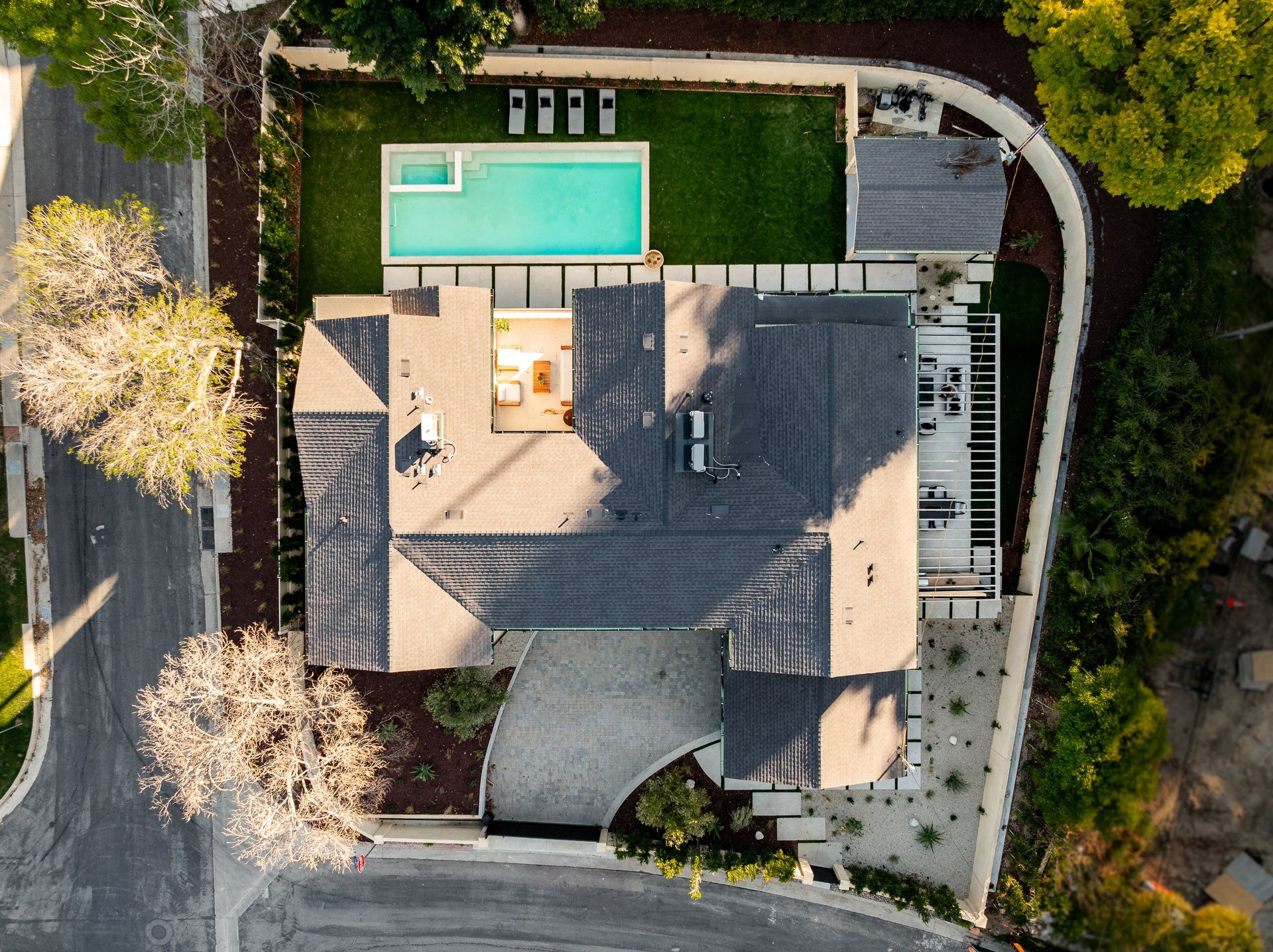 18100 Karen Dr