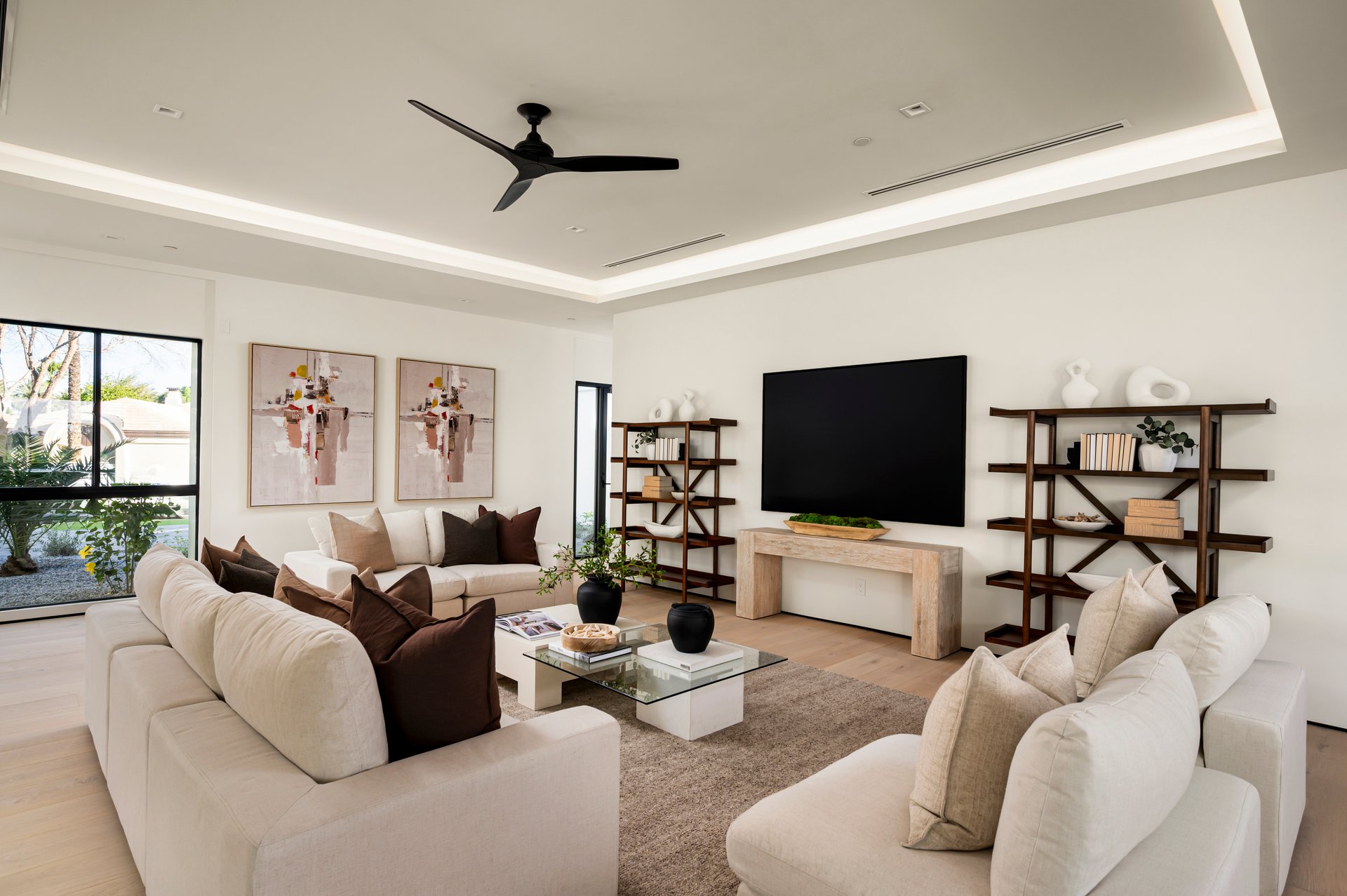7780 E Vaquero Dr