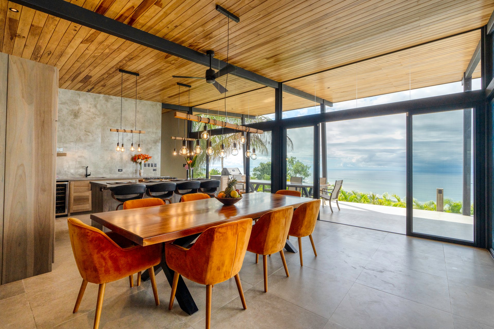 Hermosa Retreat Villa in the Heart of Costa Rica
