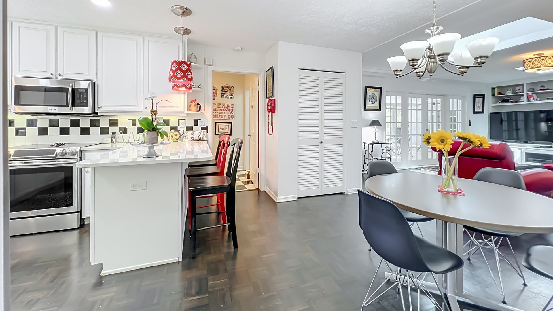 Winter Park Vias Traditonal 5-Bedroom Home near Racquet Club