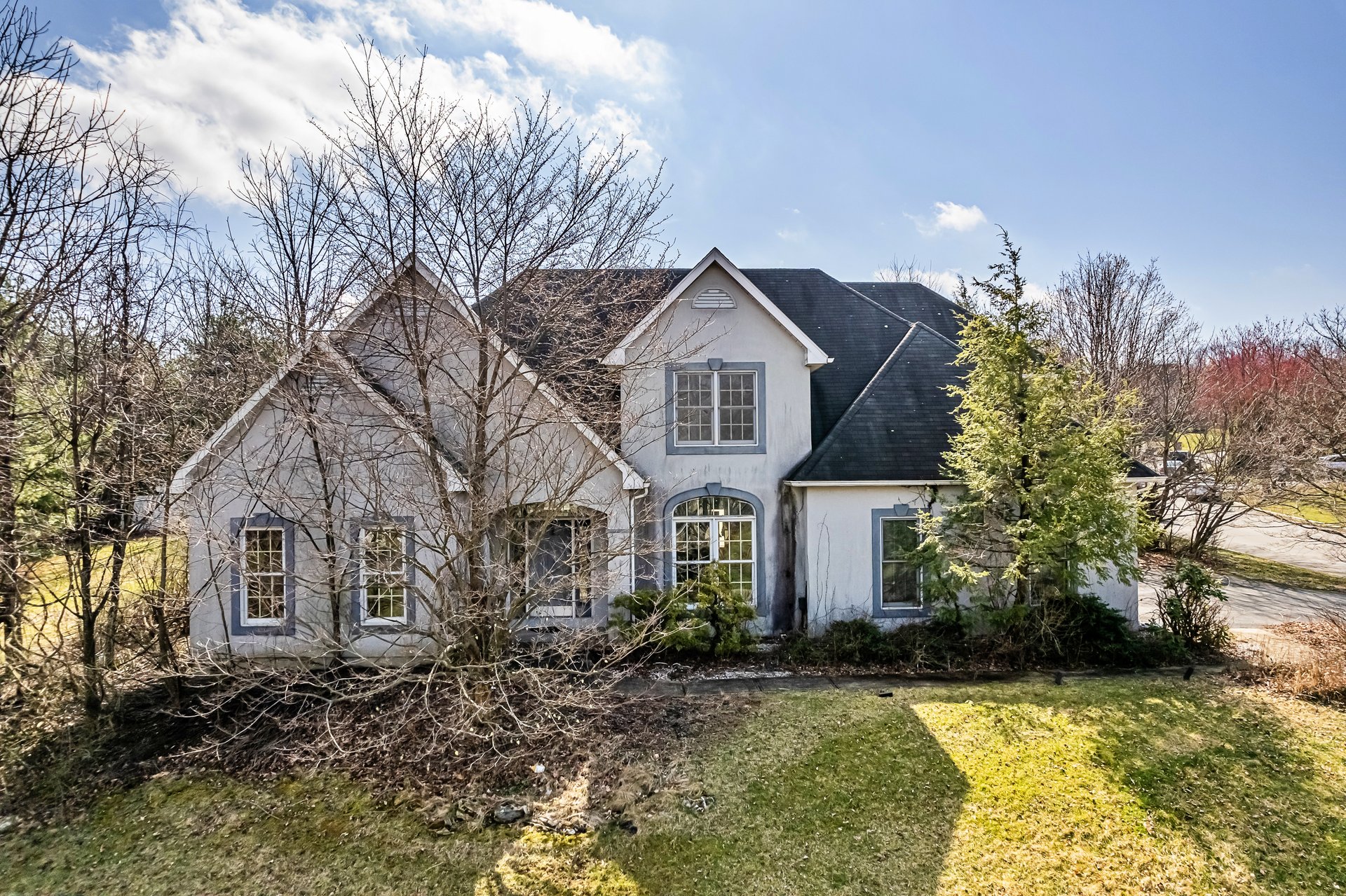 5220 Rosewood Drive