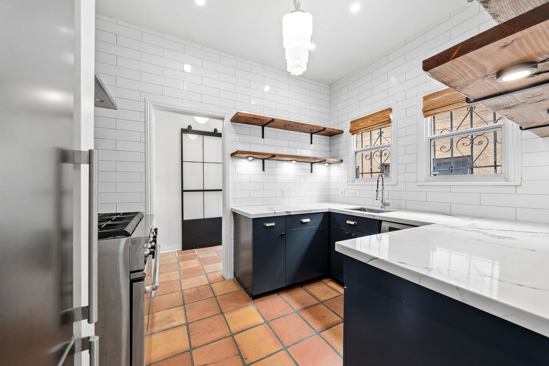 6427 Orange St, Beverly Grove