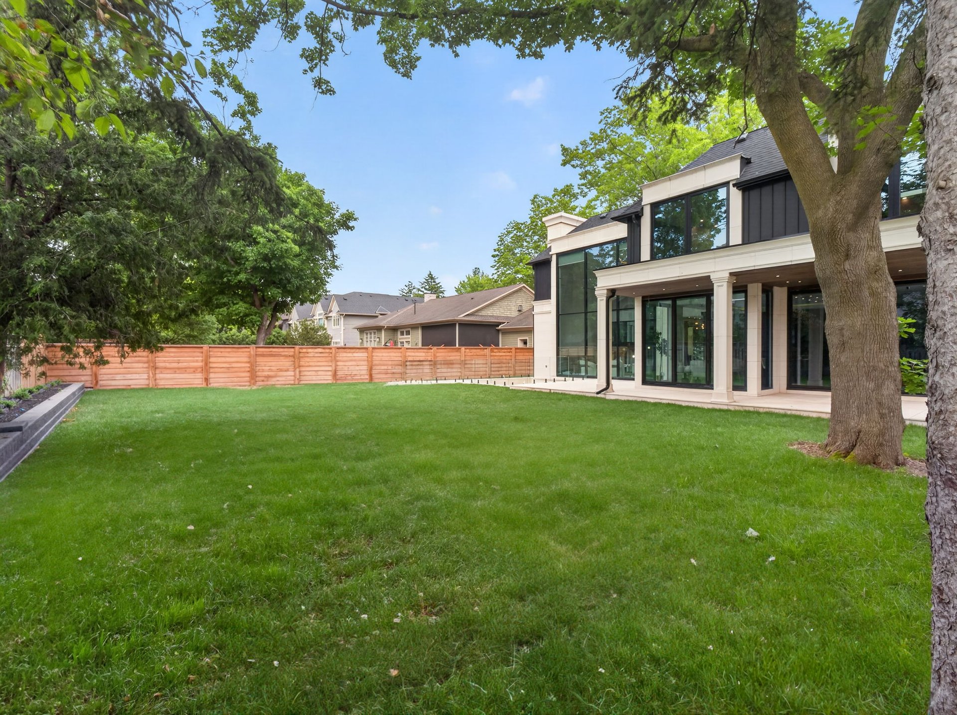 1477 Duncan Road