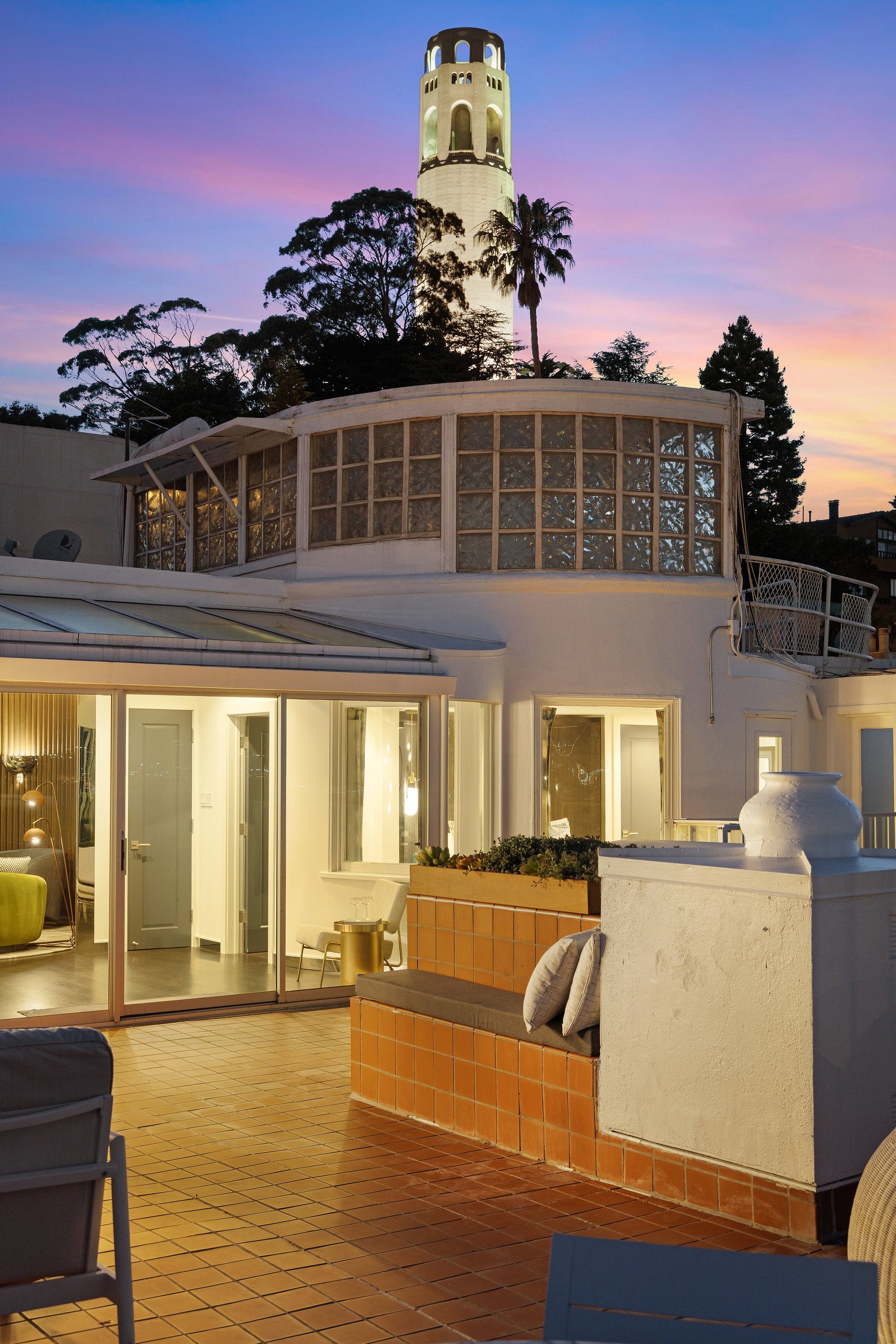 Telegraph Terrace View Penthouse!