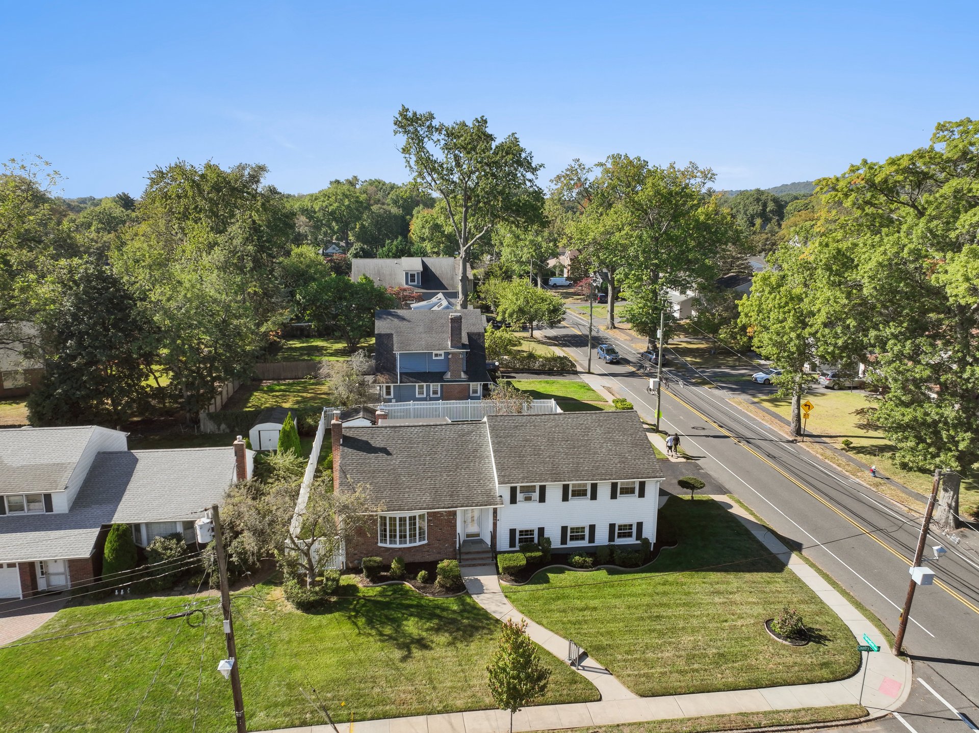 61 Country Club Ln