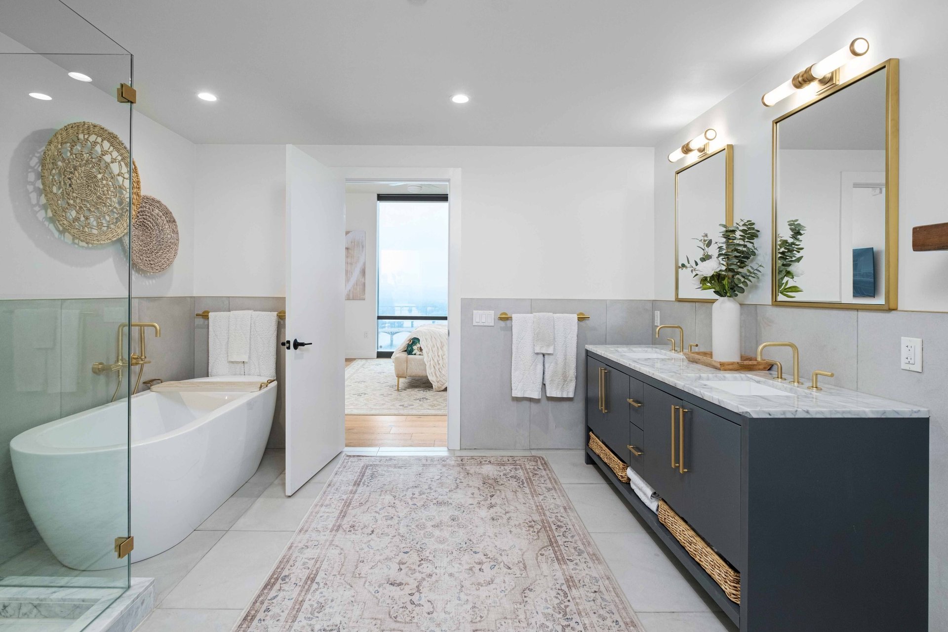 70 Rainey Street #1706