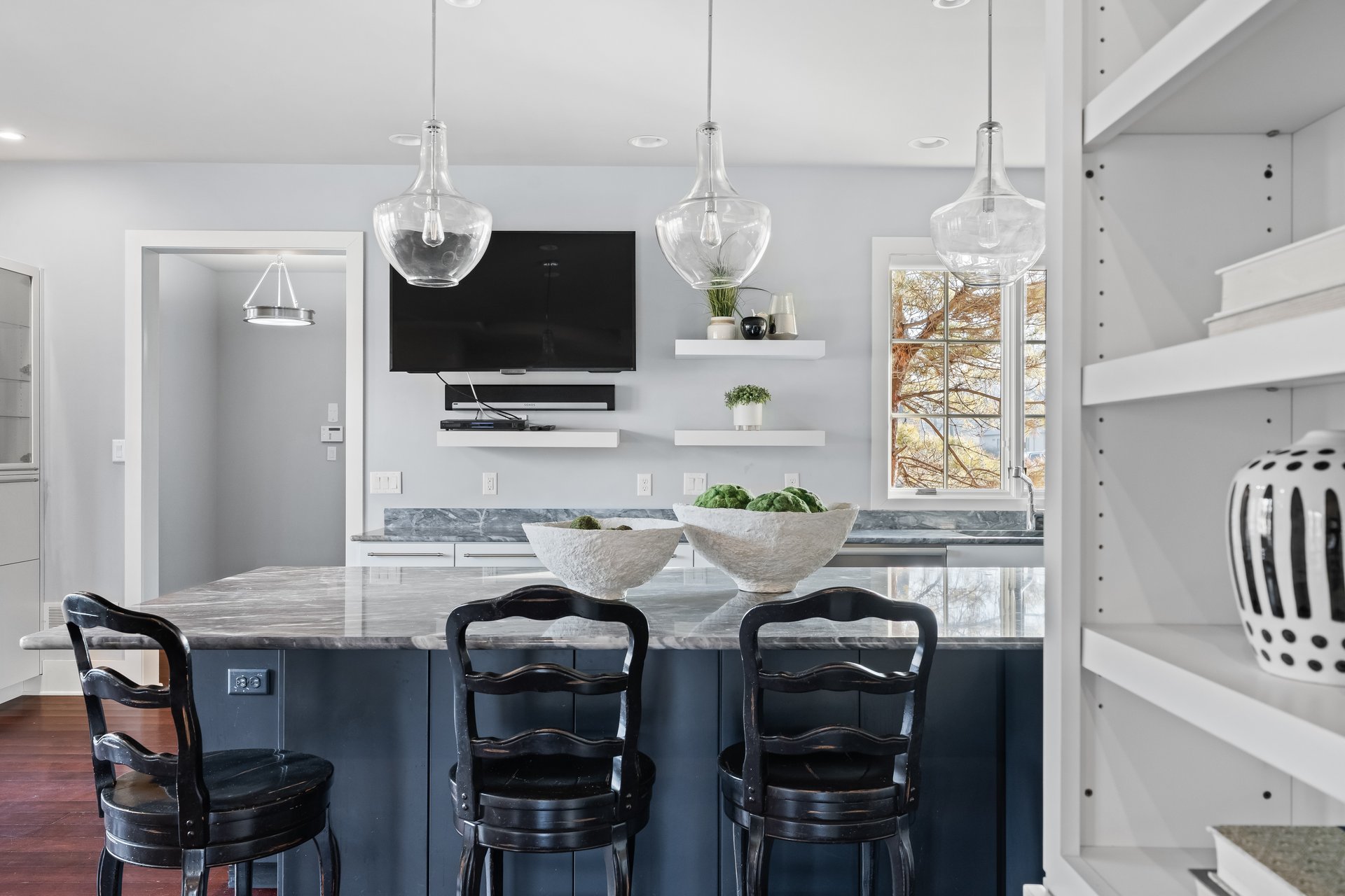 2687 Avenue Du Vlg