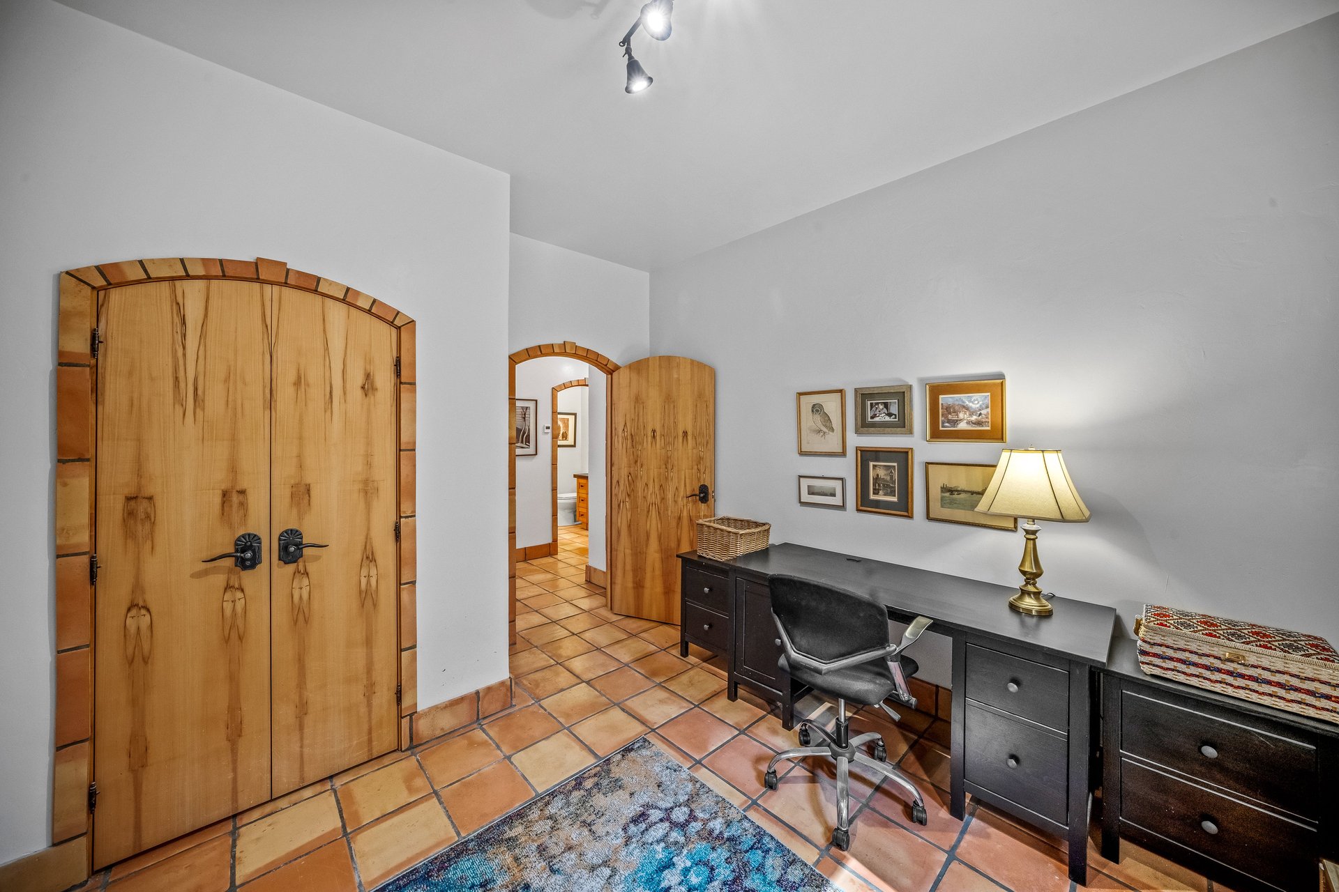 261 Eagle Terrace Road