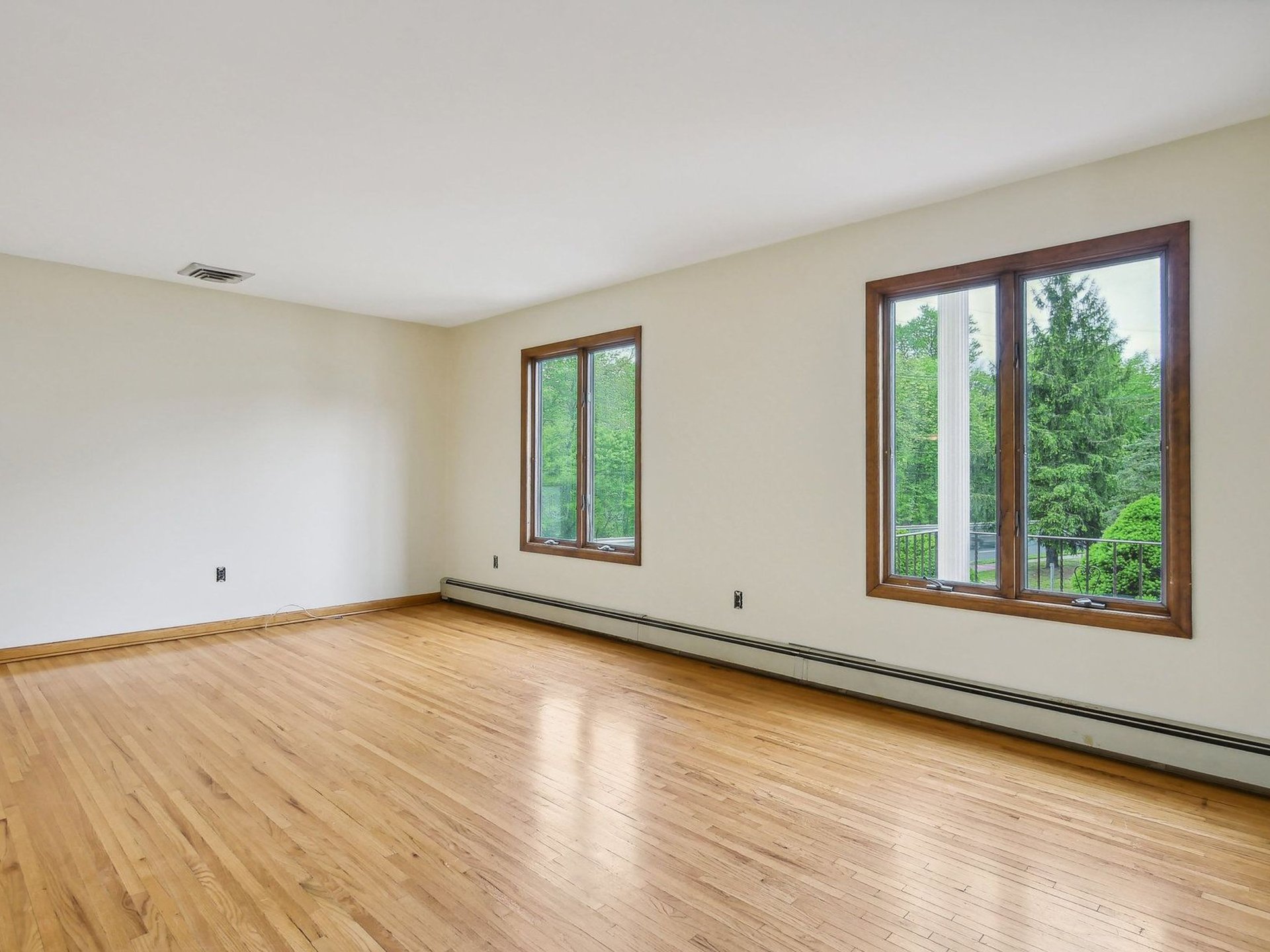 Exclusive Duplex Listing 2 Colby Court Lincoln Park, NJ