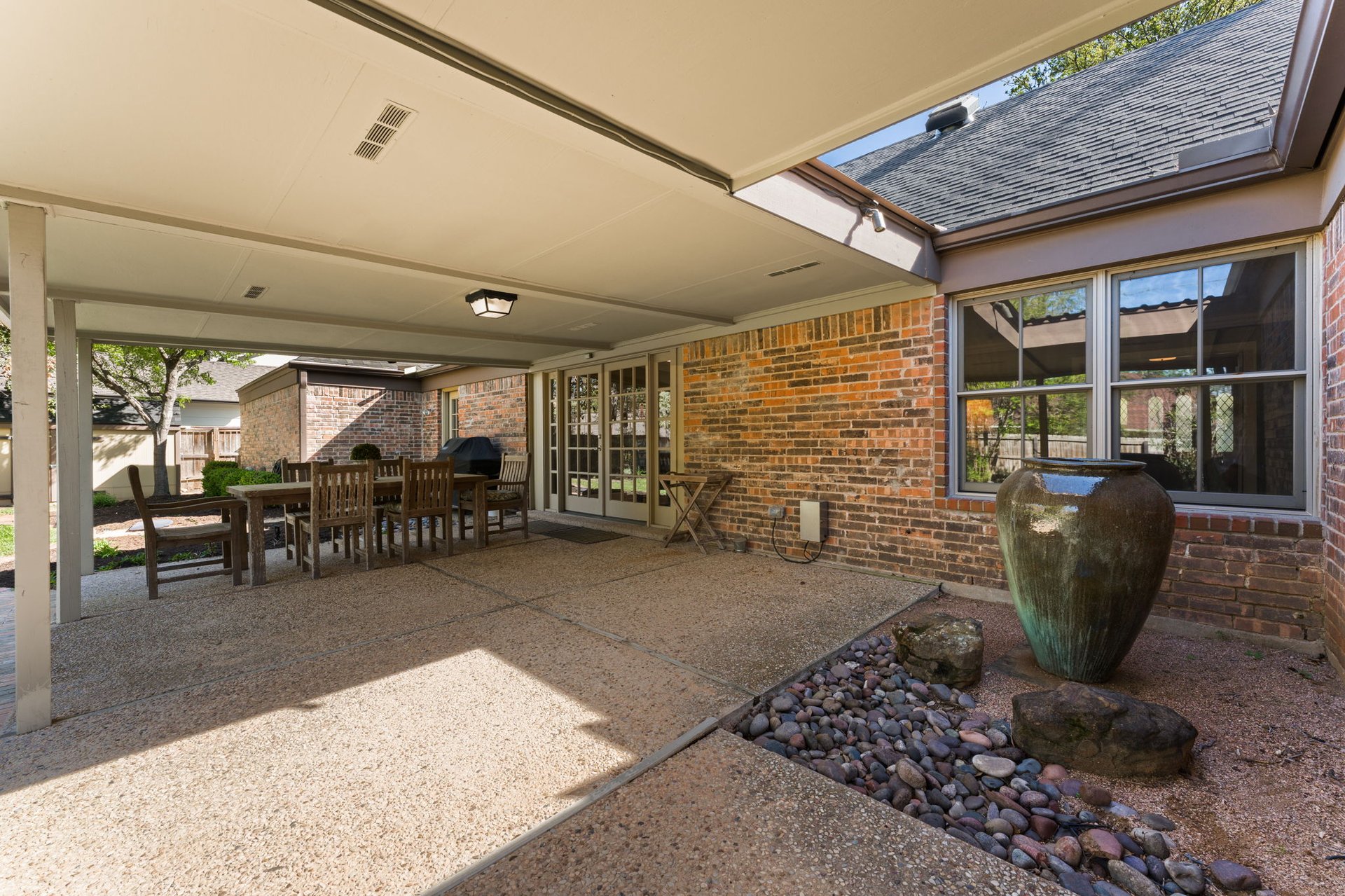4216 Tallowood DR