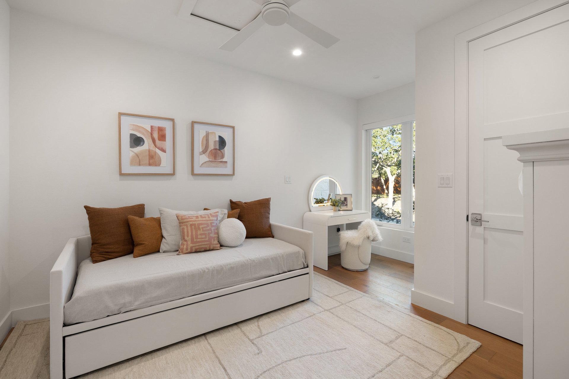 The Pearl of Fitzhugh Place