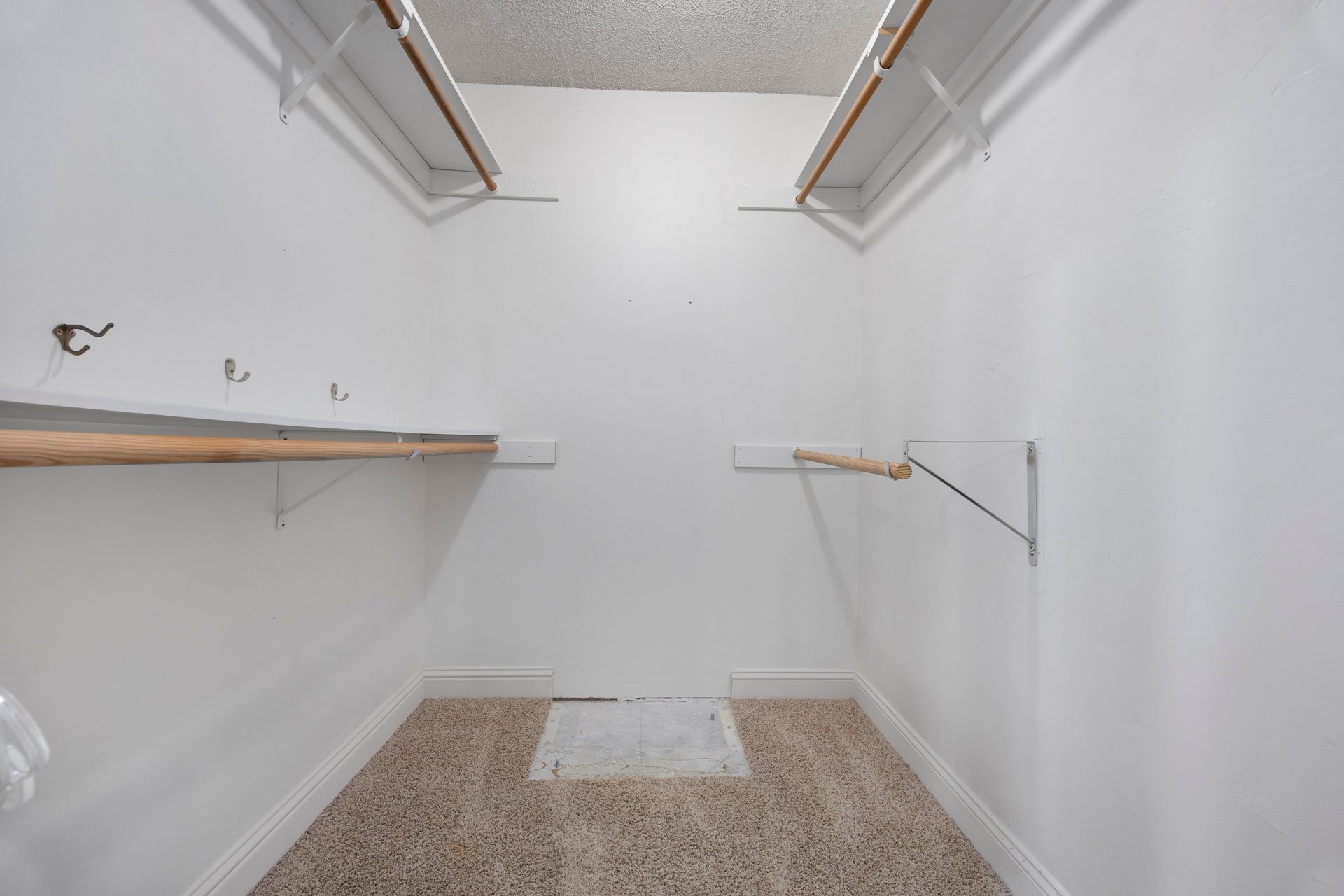 2619 Rio Vista Drive
