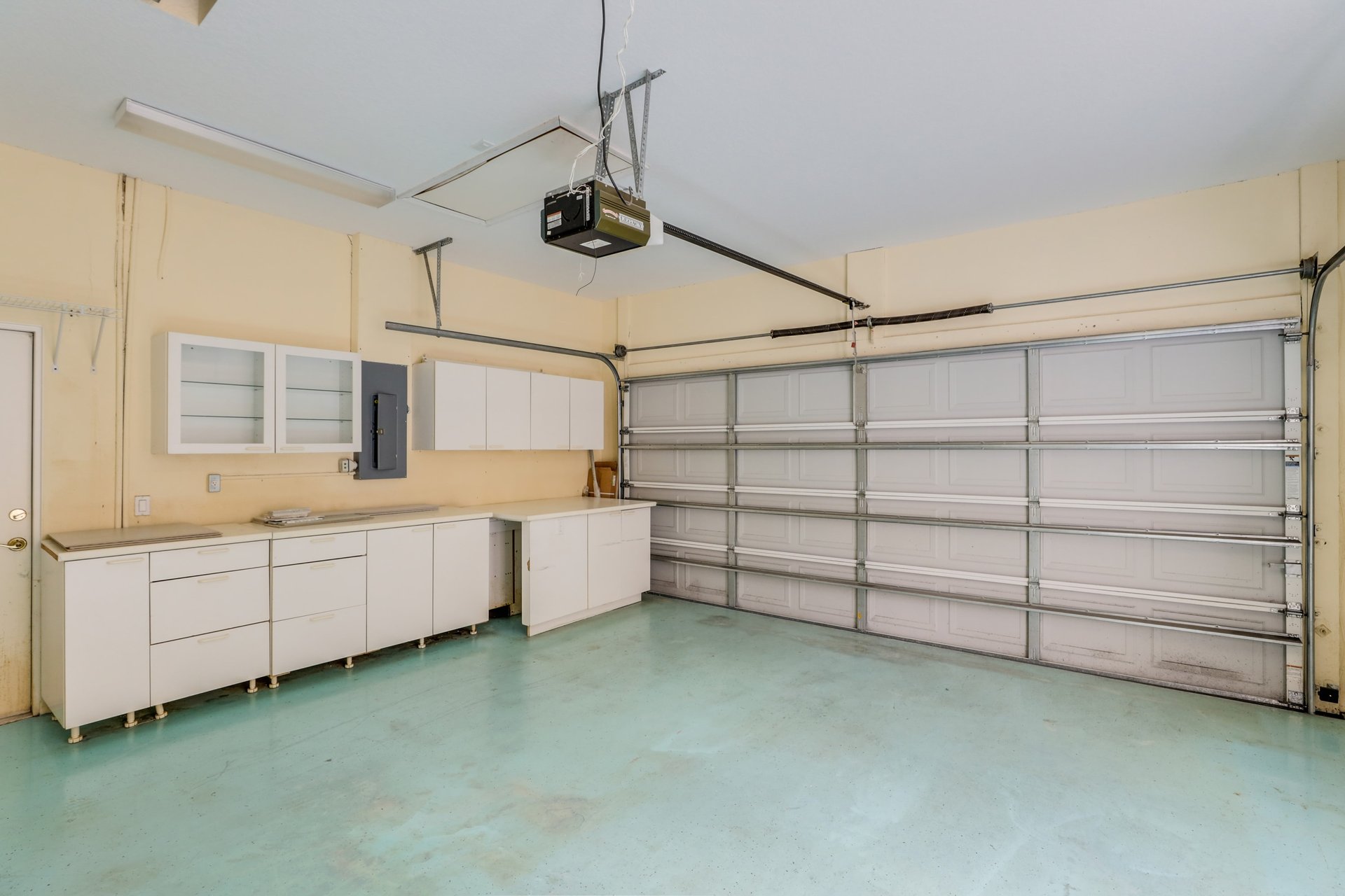 1379 Tearose Place